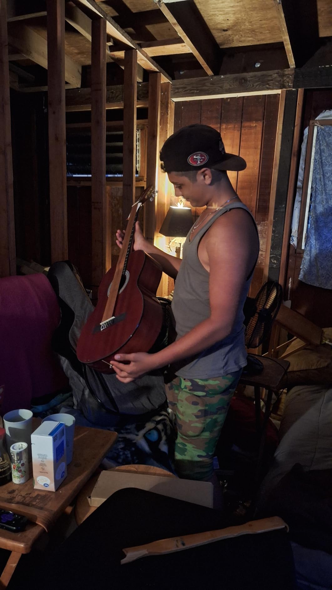 WINZZ 4/4 Classical Guitar, 39 Inch Full Size Nylon String Guitar for Beginner Adults with Gig Bag, Footstool, Capo, Tuner customer photo 1