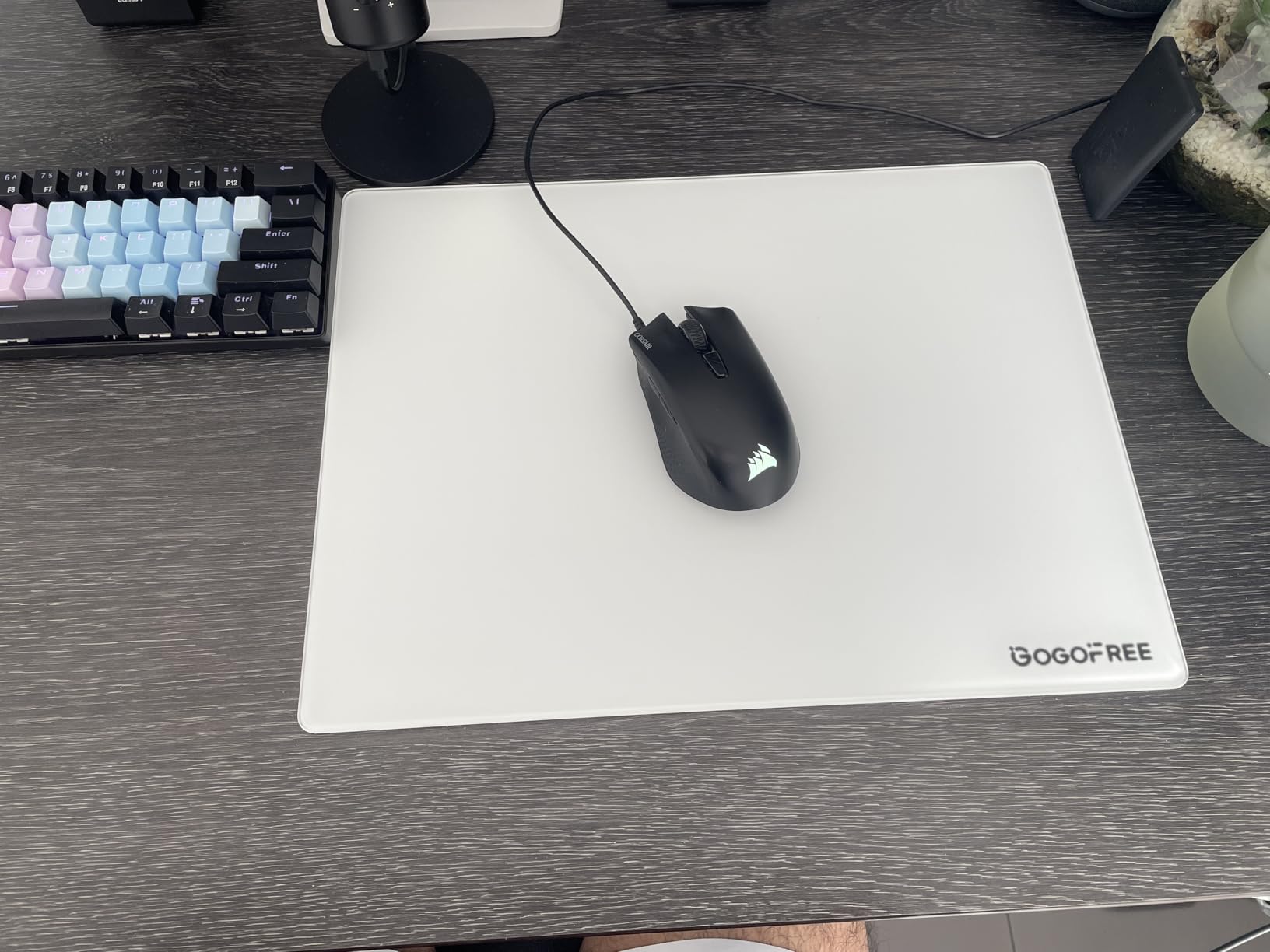 Glass Gaming Mouse Pad, Professional Esport Tempered Glass Mouse Pad Ultra-Smooth Micro-Etched Surface for Top Speed and Control,Hard Mousepad Black (XL 19.7'' L x 15.8'' W) customer photo 1