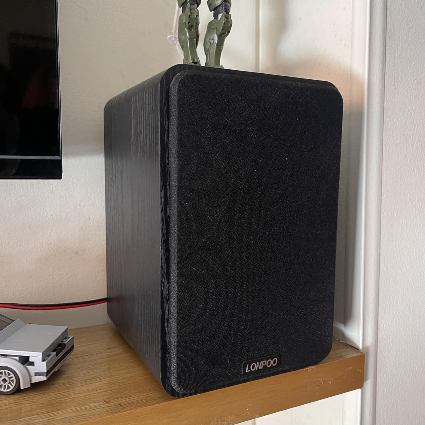 LONPOO 100W HiFi Active Bookshelf Speakers with Bluetooth, 4'' Aluminum Woofer, 12MM Wooden Cabinet, DSP-Tech, Optical/RCA/USB/AUX for TV PC Turntable (LP-42M) customer photo 1