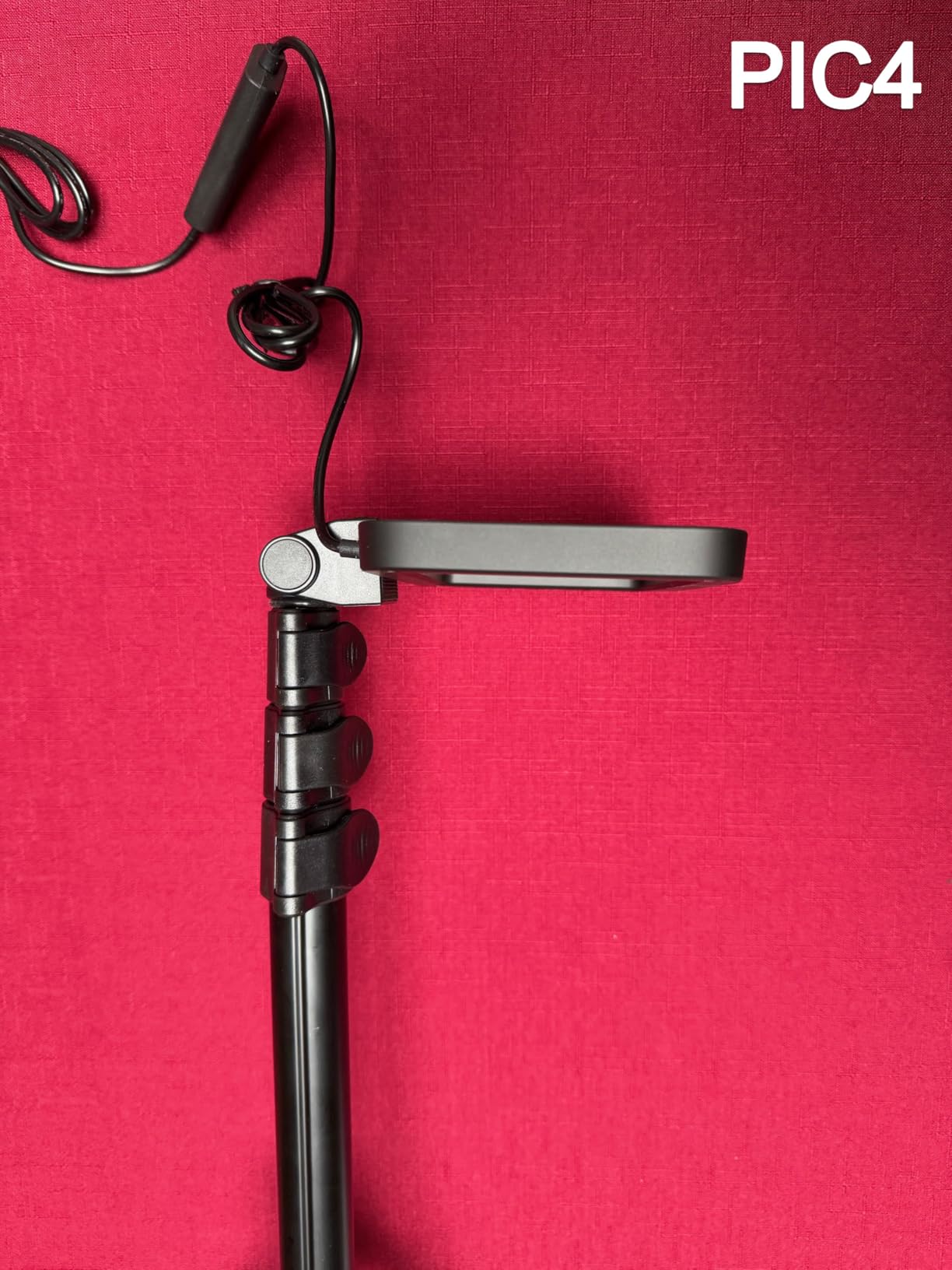 NEEWER Basics 2 Pack LED Video Light Panel Lighting Kit, Bi Color Dimmable Portable Studio Lights with Stands & Filters customer photo 2