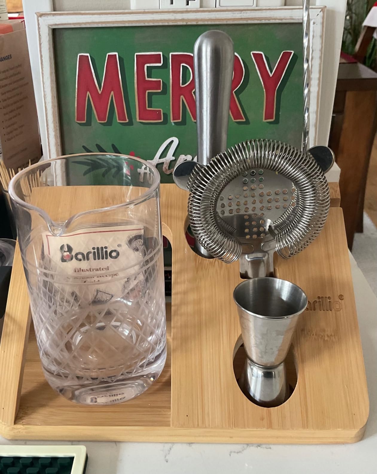 Barillio 24 Oz Crystal Cocktail Mixing Glass with Bamboo Stand & Bar Tools | Seamless Lead-Free Crystal, Weighted Base Stirring Pitcher | Including Muddler, Mixing Spoon, Jigger and Strainer customer photo 1