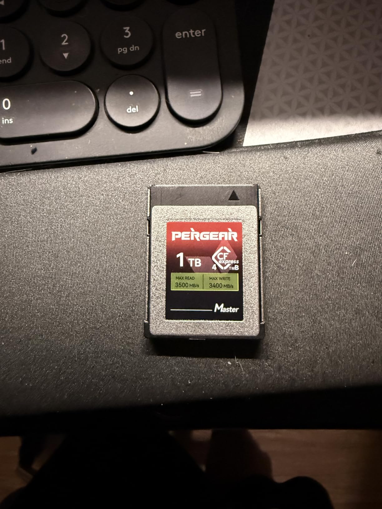 Pergear 1TB Cfexpress 4.0 Type B Memory Card (Master Series), 3500MB/s Write Speed & 3400MB/s Read Speed, 8k RAW Video Recording & Photo customer photo 2