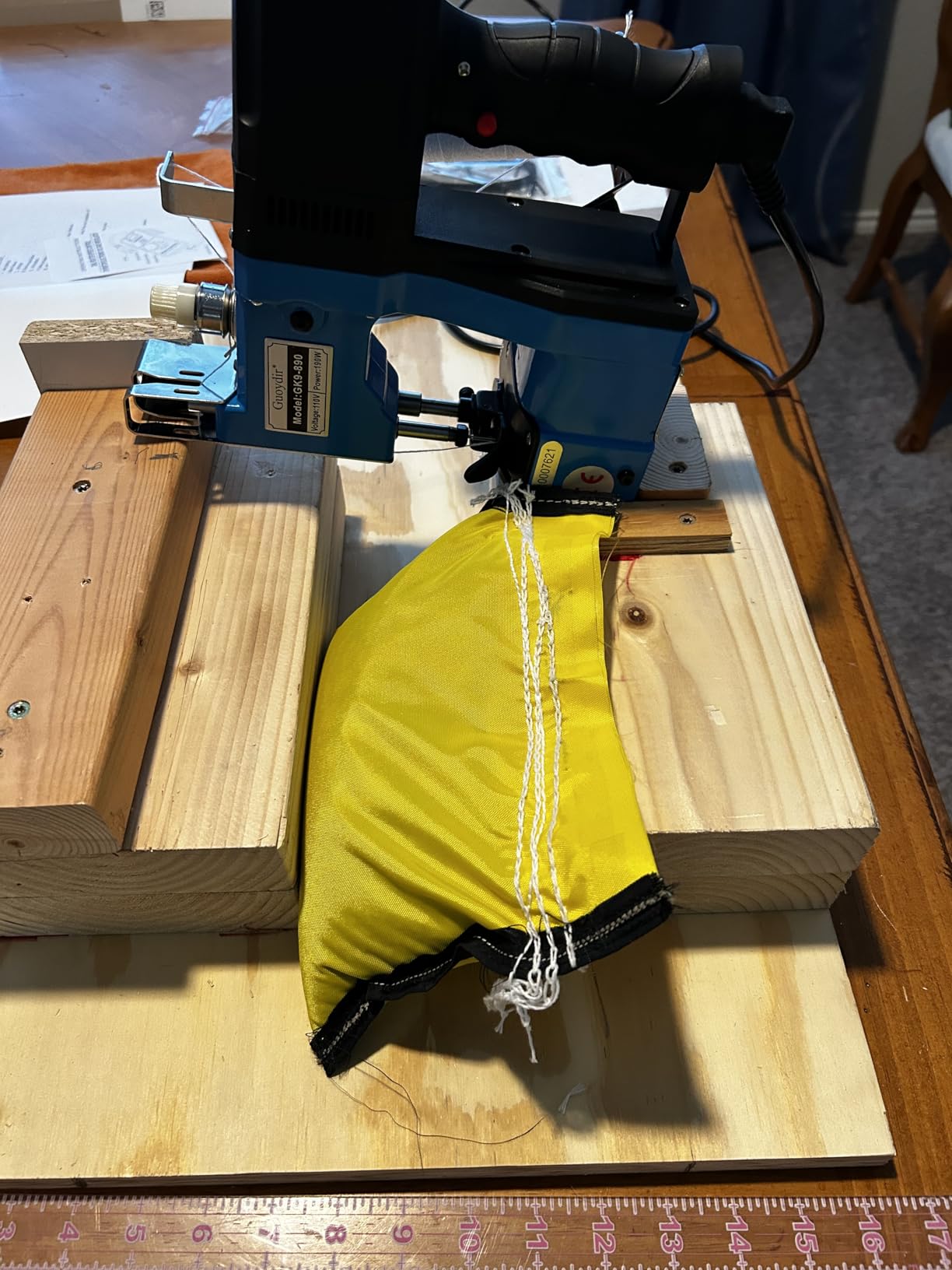 Portable Handheld Sewing Machine Heavy Duty - Bag Closer for Burlap, Leather, Sand Bags - 230# Needle, 2000 Stitches/Min customer photo 1