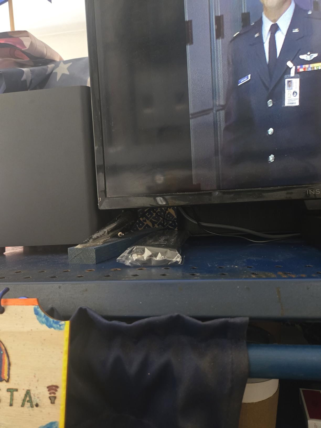 ULTIMEA 5.1ch Sound Bar with Subwoofer, Home Theater Virtual Surround Sound System for TV, Soundbar with App Control, 2 Surround Speakers, Opt/AUX, Peak Power 250W, Aura A30 customer photo 1