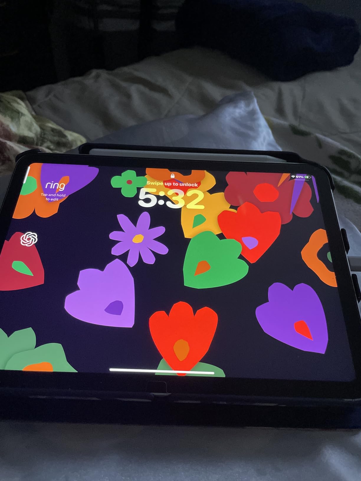Apple 2025 iPad 11-inch, Wi-Fi + Cellular, 128GB - Silver (Renewed) customer photo 1