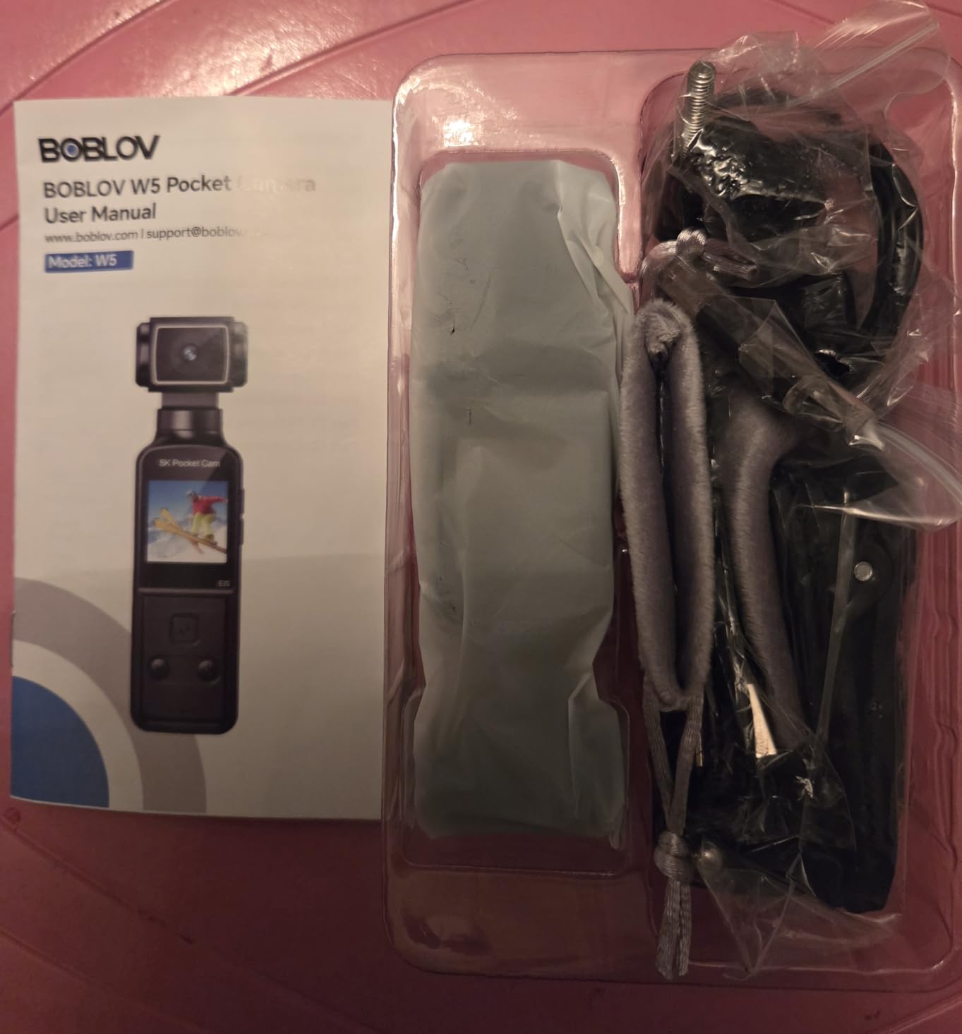 BOBLOV 5K Body Camera with Microphone, W5 Vlogging Camera, 5K/15FPS and 4K/60FPS with 270° Rotating Lens, External Mic Support, Clip/Strap Options, EIS Stabilization for Meeting, and Daily Use (128GB) customer photo 2