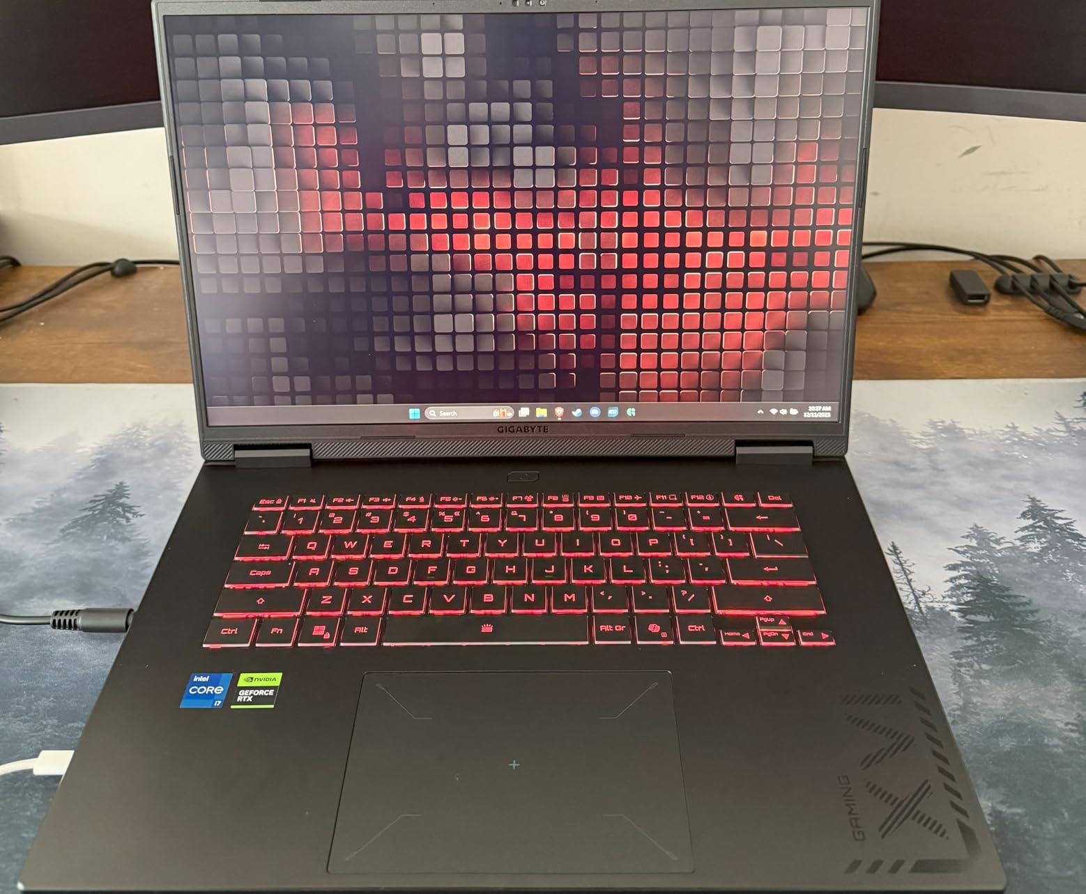 GIGABYTE - Gaming A16 Gaming Laptop - 165Hz 1920x1200 WUXGA - NVIDIA GeForce RTX 5070 - Intel i7-13620H - 1TB SSD with 32GB DDR5 RAM - Windows 11 Home AD Gaming A16 CWHI3US864SH customer photo 2