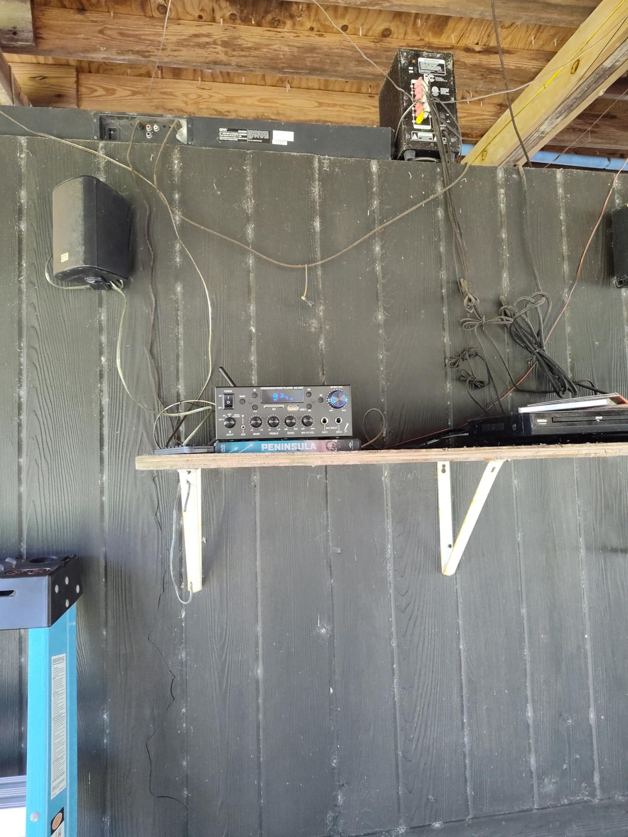 Stereo Audio Amplifier, 2 Channel 500W Bluetooth 5.0 Home Theater Power Amplifier with FM, Echo, AUX, USB, SD, MIC Inputs, HiFi AMP for Passive Speakers and Active subwoofer customer photo 1