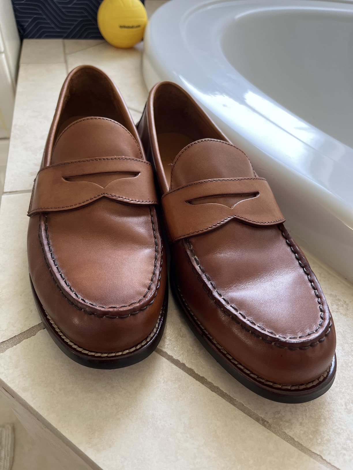 Shoe Care Kit - 16-in-1 Leather Shoe Polish, Cleaning & Conditioning Kit with Saddle Soap & Mink Oil - Black/Brown/Neutral Shoe Polish, 3 Horsehair Brushes - Premium Storage Bag - Gift for Men & Women customer photo 1