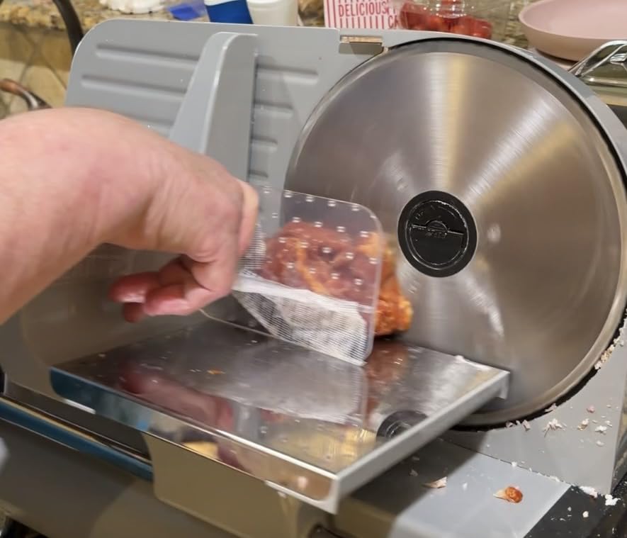 OSTBA Electric Meat Slicer with 200W DC Motor, 2 Removable 8.7 inch Stainless Steel Blades, Adjustable Thickness 0-15mm, Food Tray and Hand Grip, Commercial Deli Food Slicer customer photo 1