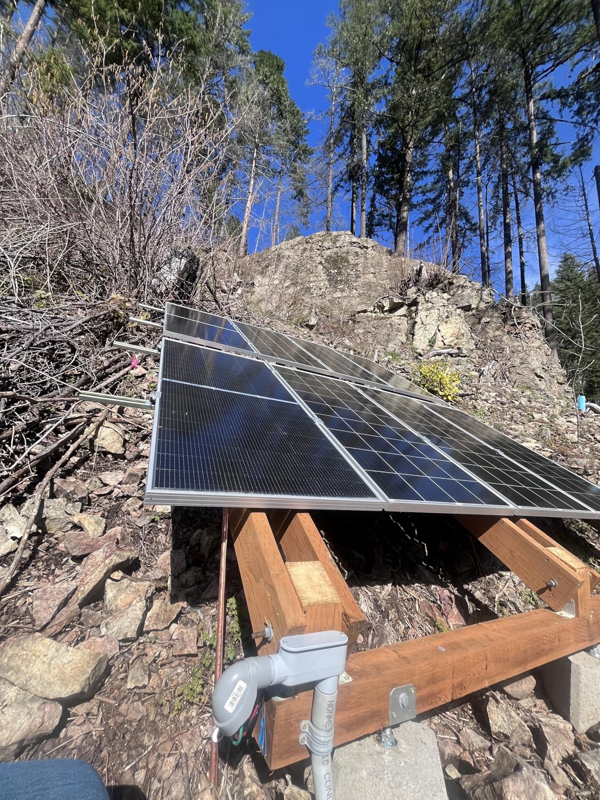 ECO-WORTHY 4.68KWH 1200W 48V Solar Power Kit with N-Type Bifacial Panels and Li-Battery customer photo 2