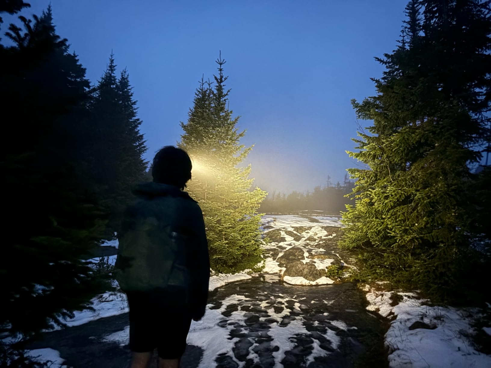 Nitecore NU25 MCT UL 400 Lumens Ultra Lightweight Headlamp, USB-C Rechargeable for Back Packing, Camping and Running customer photo 2