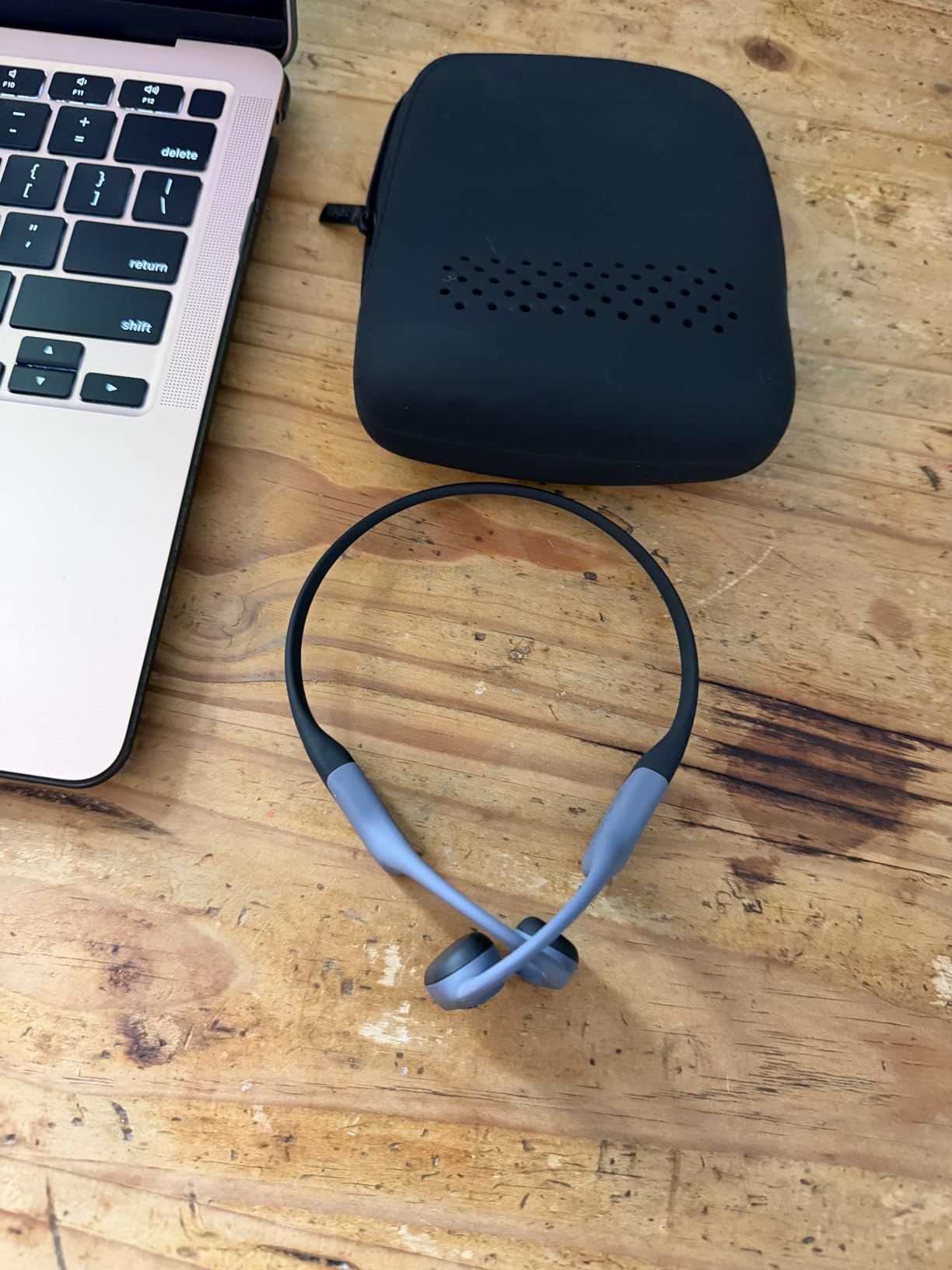 SHOKZ OpenSwim Pro - Open-Ear Bluetooth & MP3 Bone Conduction Sport Headphones, Swimming Headphones, IP68 Waterproof, White customer photo 2