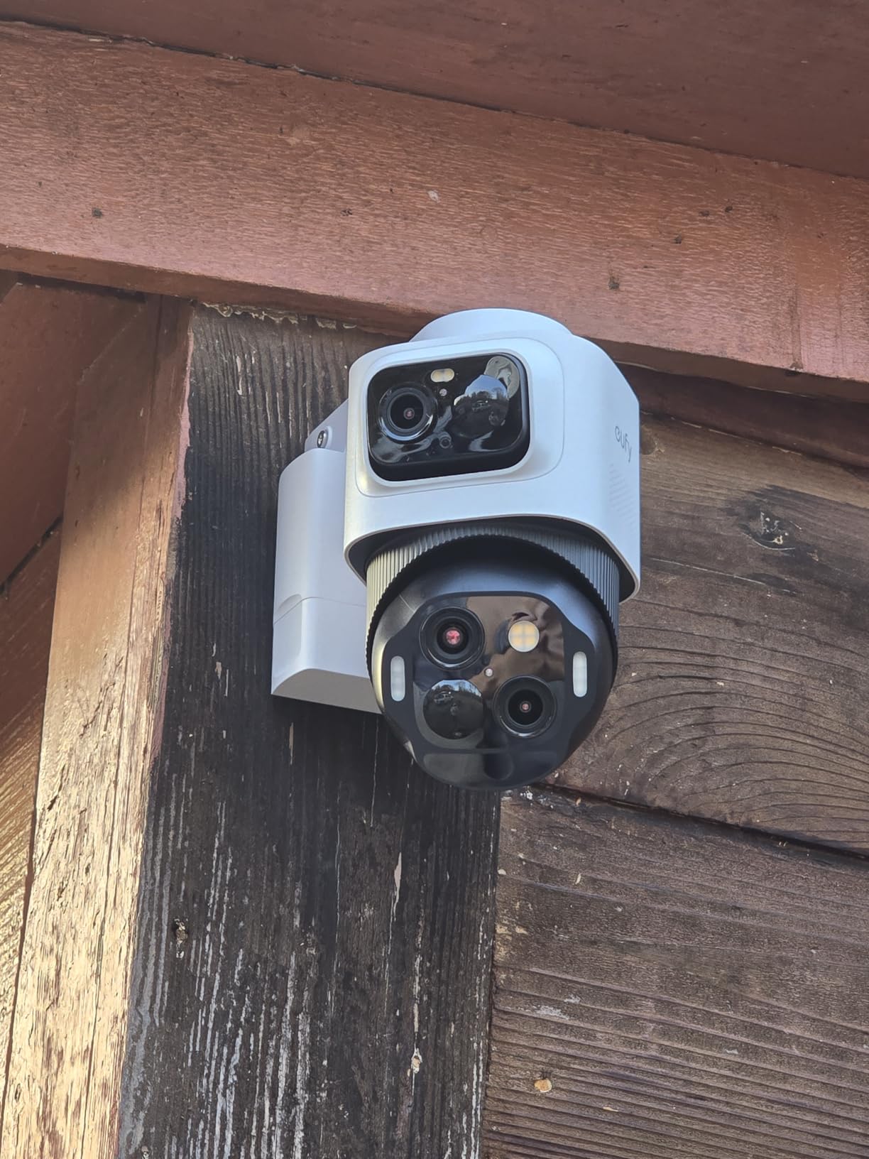 eufy Security eufyCam S4,4K Solar Camera Wireless Outdoor, Triple Lens Bullet-PTZ Cam, 360° View, 8X Auto Zoom, AI Recognition,AI Track, Color Night Vision, 0 Monthly Fee, Built in 32 GB Storage customer photo 2