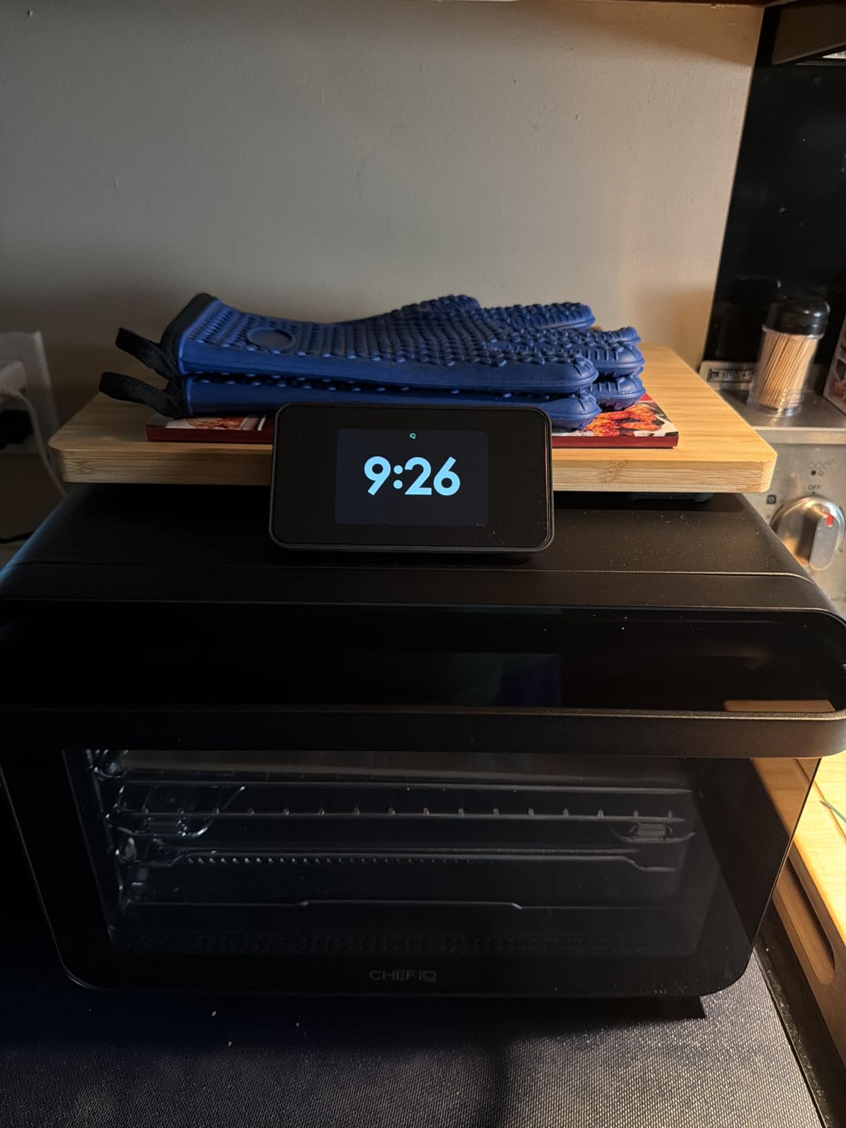 CHEF iQ MiniOven Smart Toaster Oven Air Fryer Combo, 11-in-1 Countertop Convection Oven, Bake, Broil, Air Fry, Broil, Dehydrate, 1750W, 25 Qt Capacity, Fast Cooking with Touchscreen Controls - Black customer photo 1