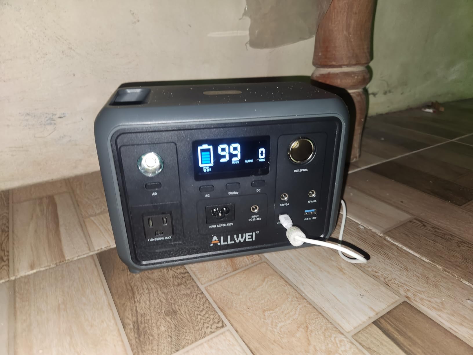 ALLWEI Portable Power Station 300W (Peak 600W) Upgraded, 256Wh LiFePO4 Battery Bank Solar-Generator with 6 Output Ports, Backup Power Supply for Camping Travel Blackout Home Use customer photo 1