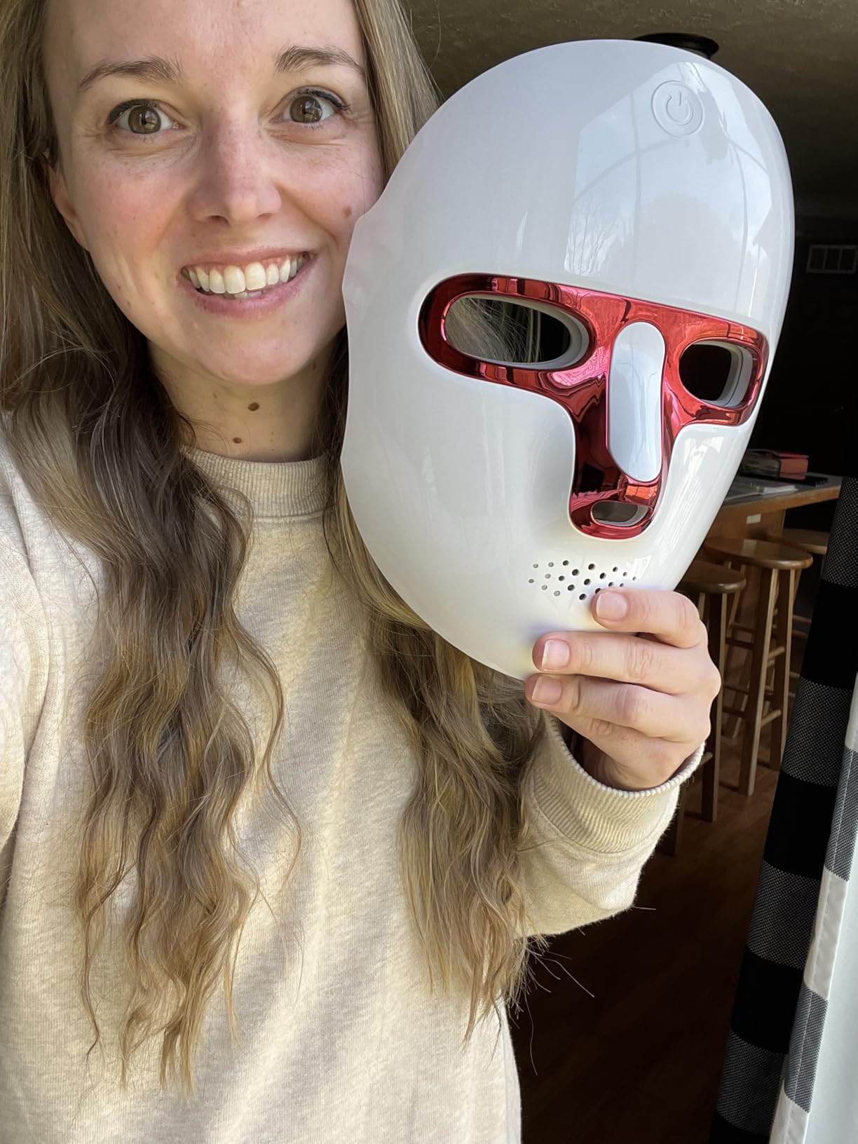 Red Light Therapy for Face, LED Face Mask Light Therapy Adjustable Brightness with 7 Color Led, Cordless & Rechargeable, Red Light Mask for Anti-Aging, Skin Brightening and Rejuvenation customer photo 2