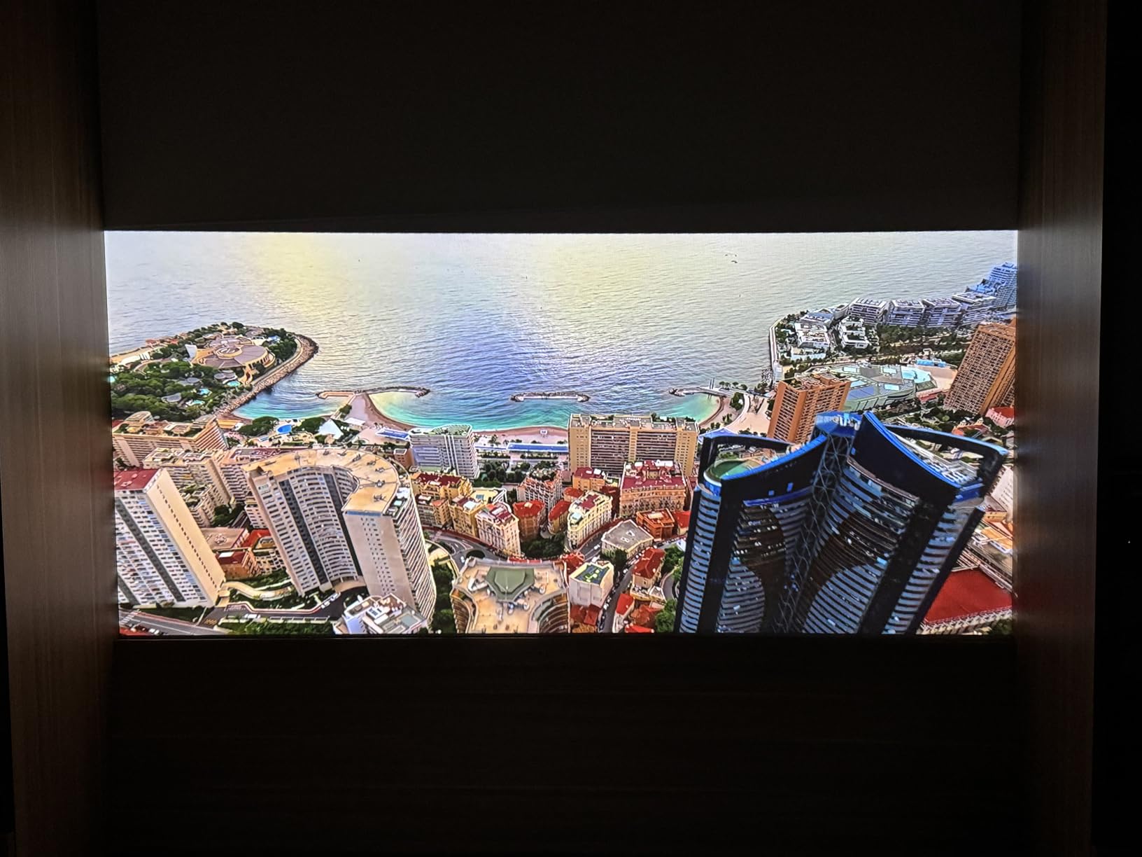Aurzen EAZZE D1 MAX Upgraded Google TV Smart Projector 4K Supported, Ultra-Bright 1000 ANSI Lumens, MEMC Tech, Fully Automatics, 20W DoIby Audio, Home Theater Movie Projector with WiFi and Bluetooth customer photo 2