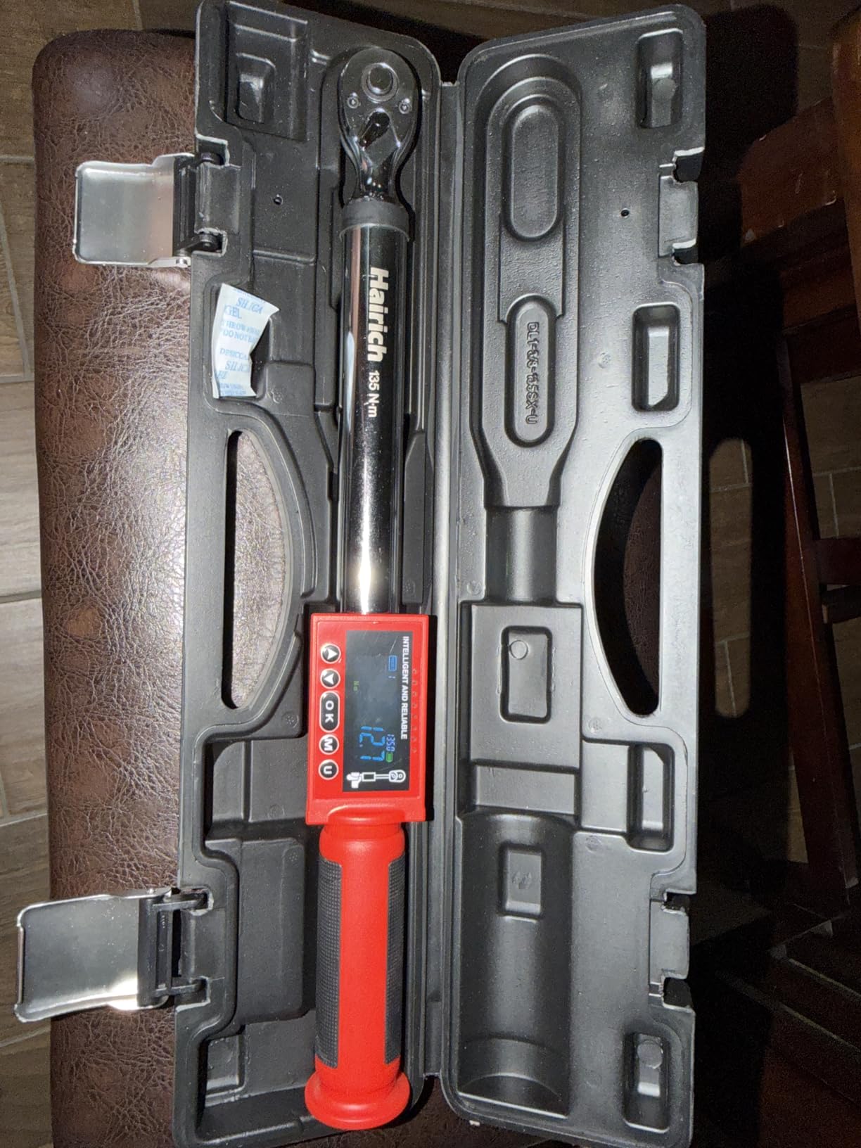 Upgrade 3/8 Inch Drive Digital Torque Wrench 5-100FT-LB/0-135N.M, Torque Range Accurate to ±2%, Electric Torque Wrench with Buzzer and LED Flash Notification customer photo 2