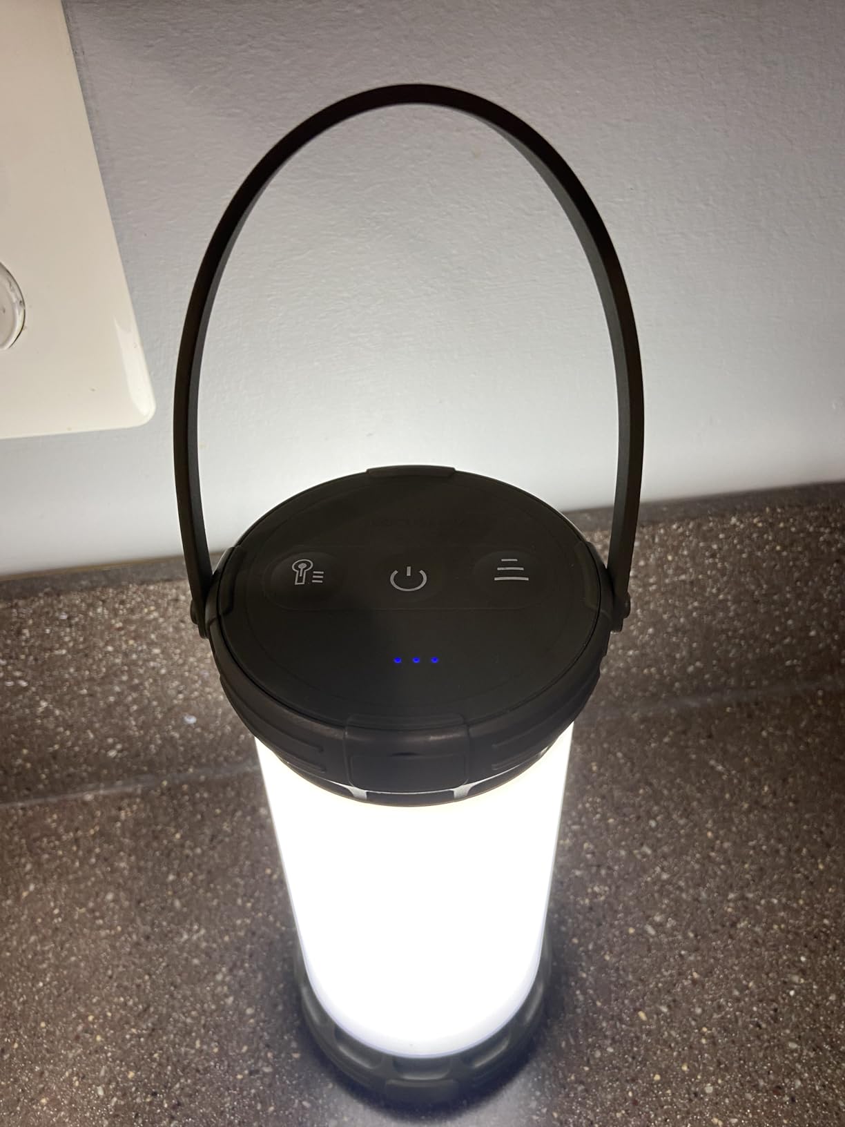 Glocusent 135 LED Ultra Bright Camping Lantern, Up to 200H, 5000mAh Camping Lights with 3 Colors & 5 Brightness, SOS, Max 1500LM, Rechargeable Lantern for Power Outages Camping Hiking Emergency customer photo 2