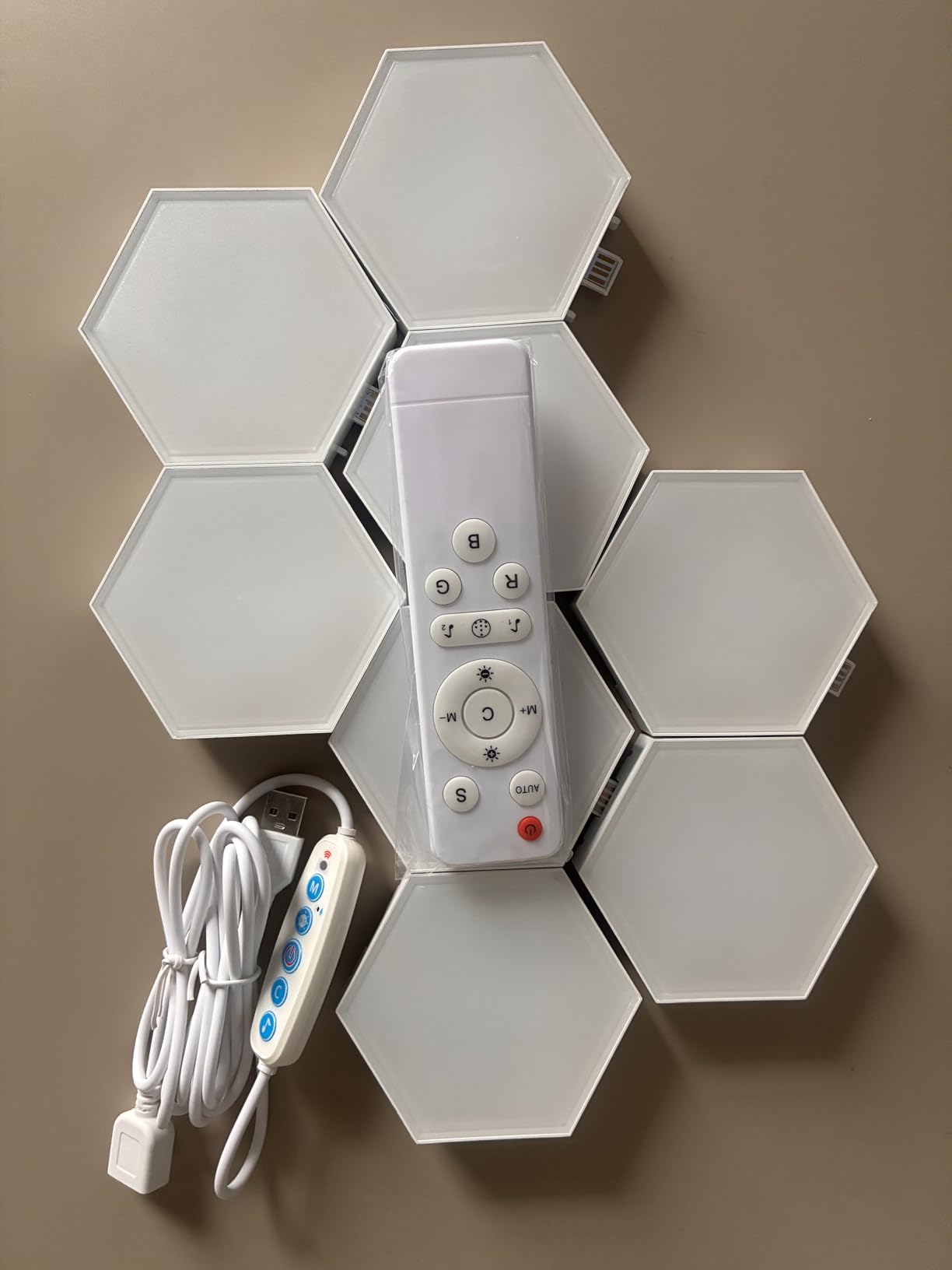 Hexagon LED Lights 12 Pack - RGB Wall Panels with Music Sync, Smart App & Remote Control, DIY Modular Hex Light for Gaming Room, Bedroom, Living Room, Wall Decor customer photo 2