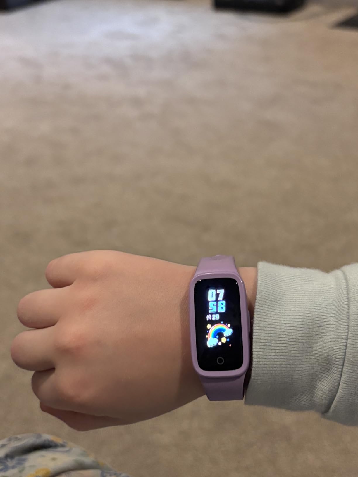 BIGGERFIVE Vigor 3 Kids Fitness Tracker Watch, AMOLED Screen, No App No Phone Needed, 3ATM Waterproof, Heart Rate and Sleep Monitor, Pedometer Watch customer photo 1