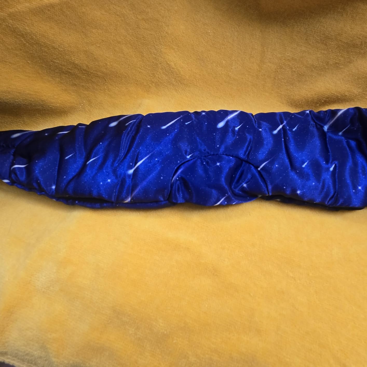 MUSICOZY Bluetooth Sleep Headphones, Wireless Sleep Mask with Bluetooth 5.4, Ultra-Thin Stereo Speakers, 14H Playtime customer photo 1