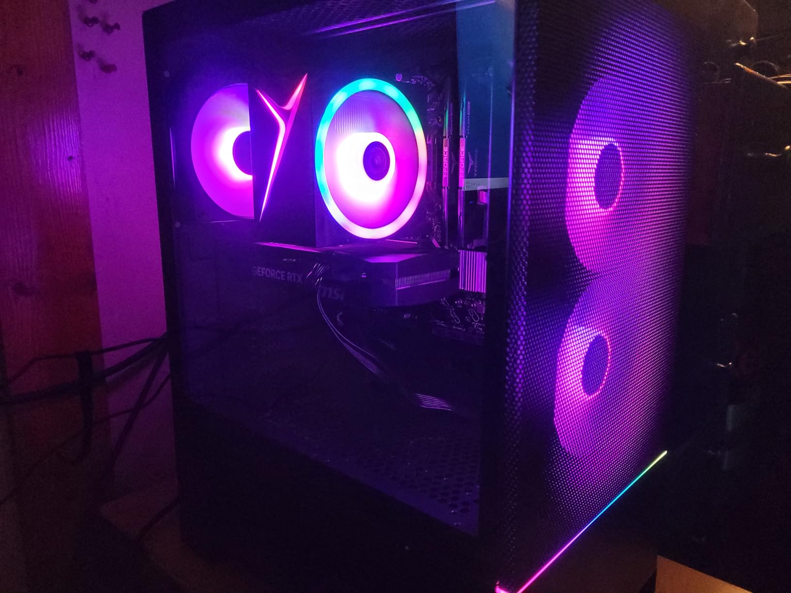 Nebula 2 Gaming PC, Intel i5 14400F 2.5GHz, NVIDIA RTX 5050 8GB, 1TB NVMe SSD, 16GB DDR5 RAM 5200, 650W Gold PSU, Wi-Fi, Win 11, Gaming Desktop customer photo 1