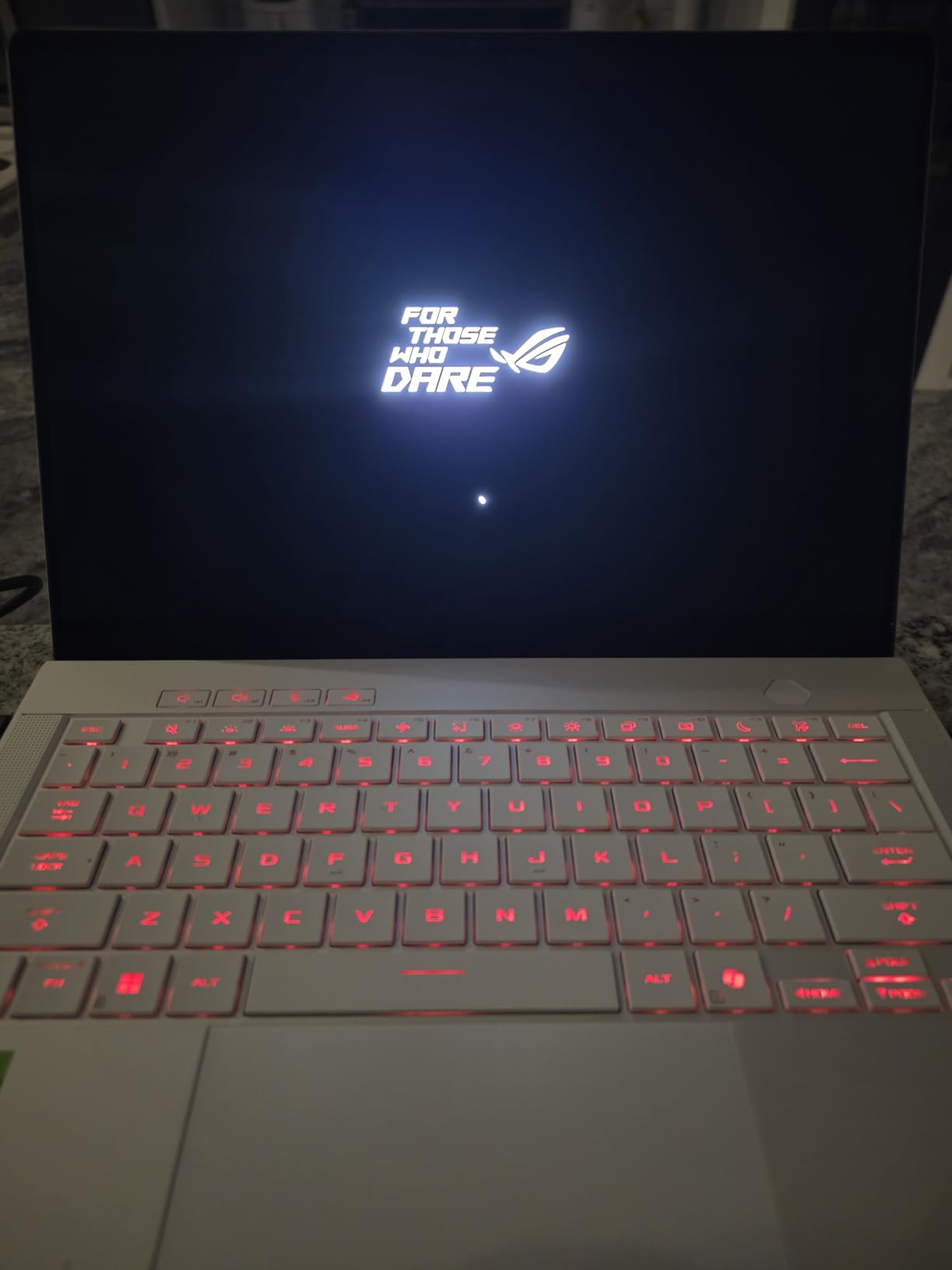 ROG Zephyrus G14 AI Gaming Laptop 14.0