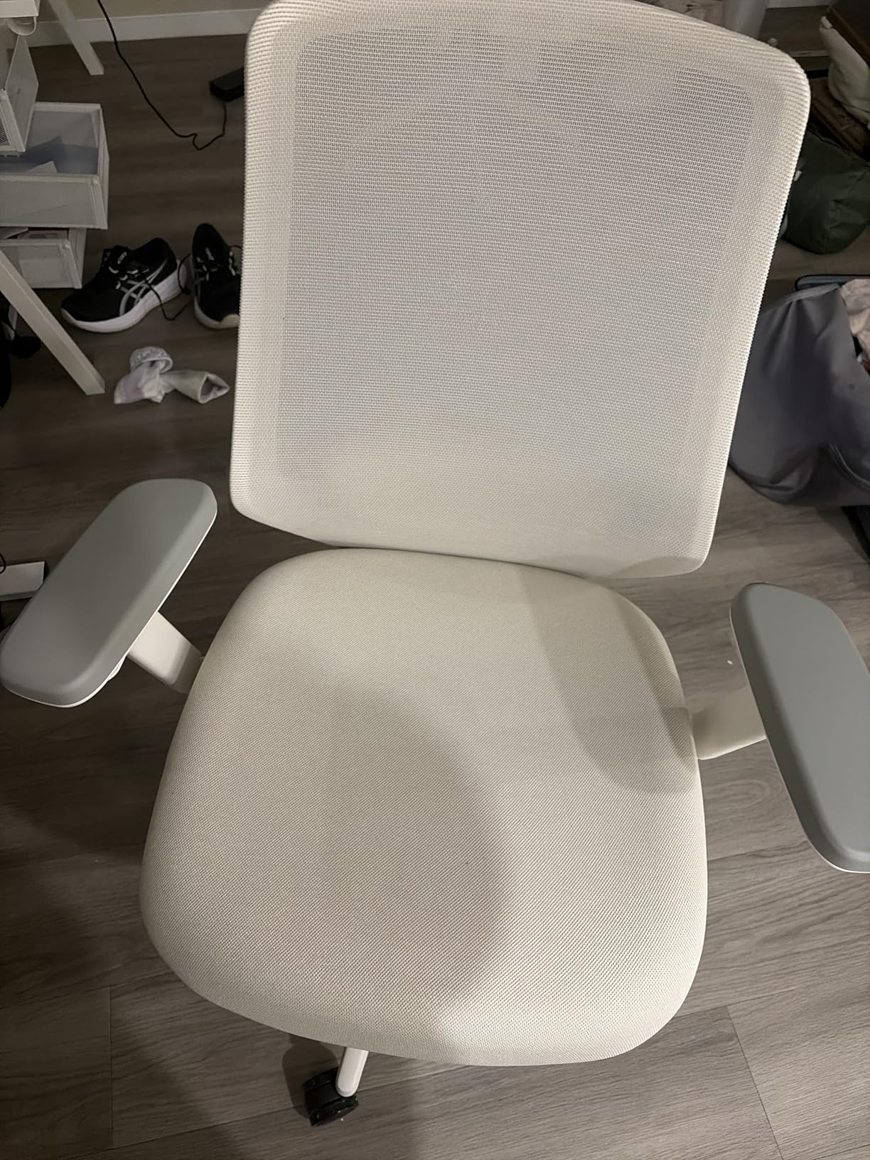 Branch Ergonomic Chair Pro - Mesh Office Chair with 14 Points of Adjustment - Height, Depth & Tilt Adjustable - 5D Armrests - Forward Tilt, Smooth Recline, and Lumbar Support customer photo 1