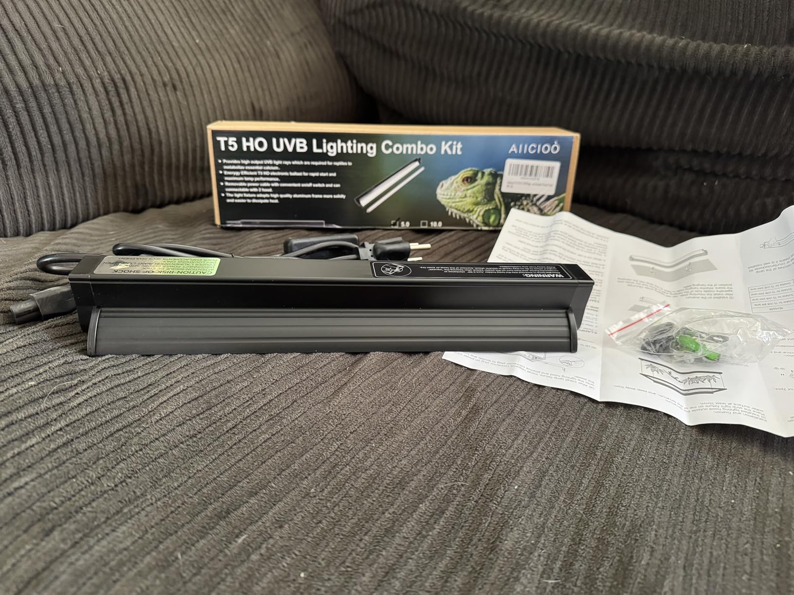 T5 HO UVB Reptile Light Fixture with 10.0 UVB Bulb, 24W High Output UVB Light for Reptiles, 22