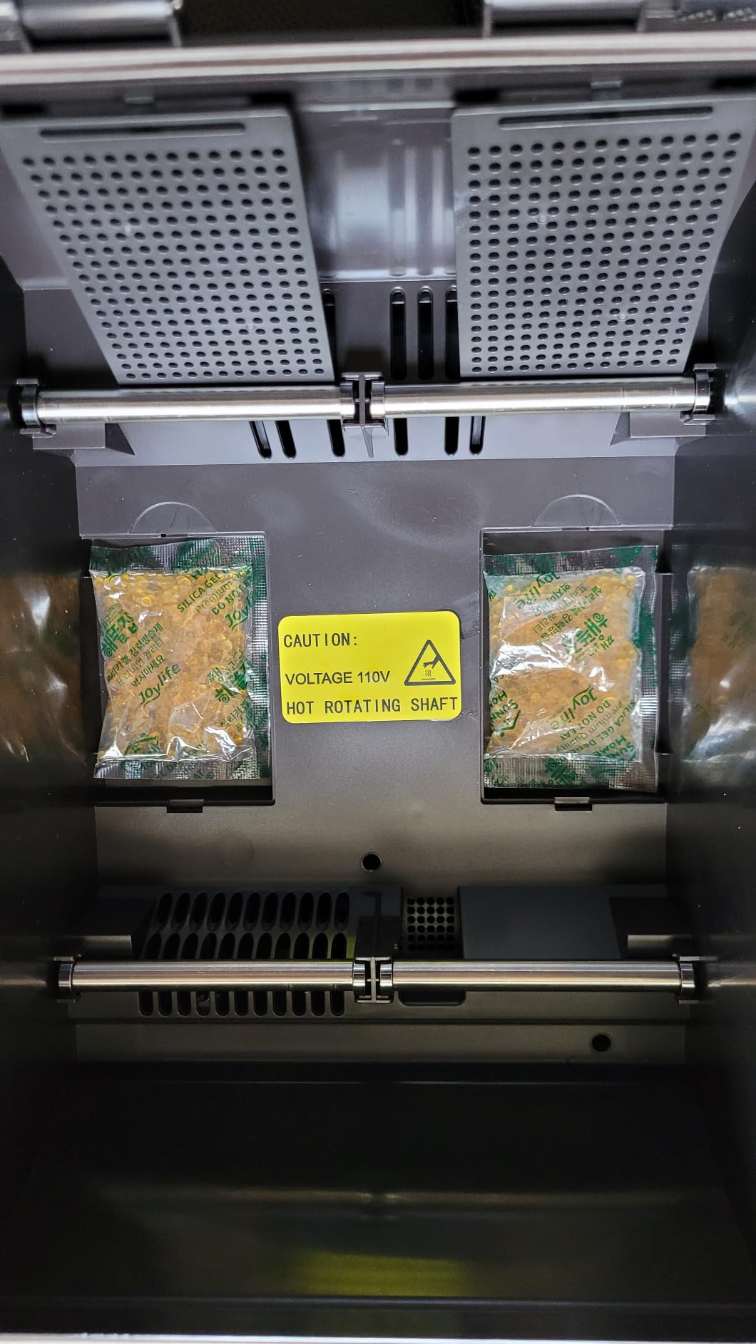 Sovol Filament Dryer 4 Spools, SH03 Dry Box with 85℃ Max Temp, Sealed Filament Storage Box with Auto Dehumiditification, Dual Independent Heating Chambers for PLA PETG ABS TPU ASA PC PA 1.75/2.85mm customer photo 2