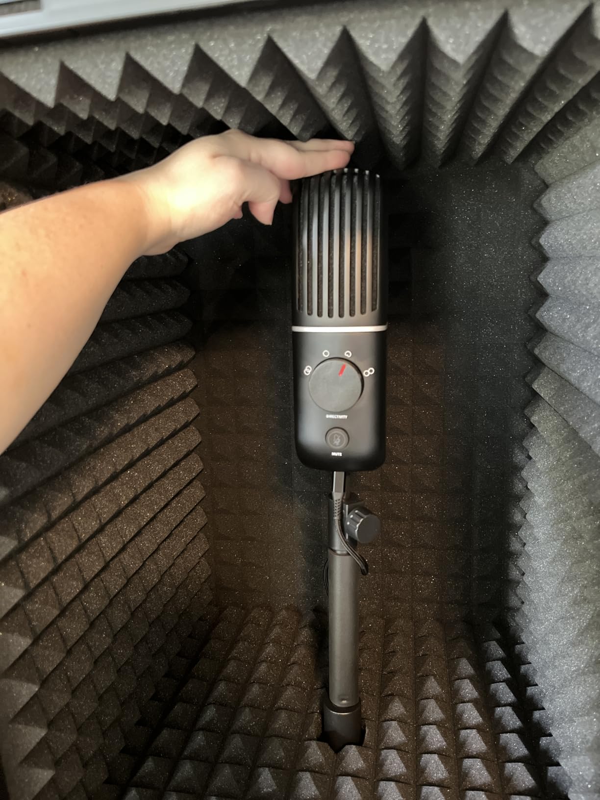 TONOR Personal Vocal Booth, Microphone Isolation Shield for Studio customer photo 2