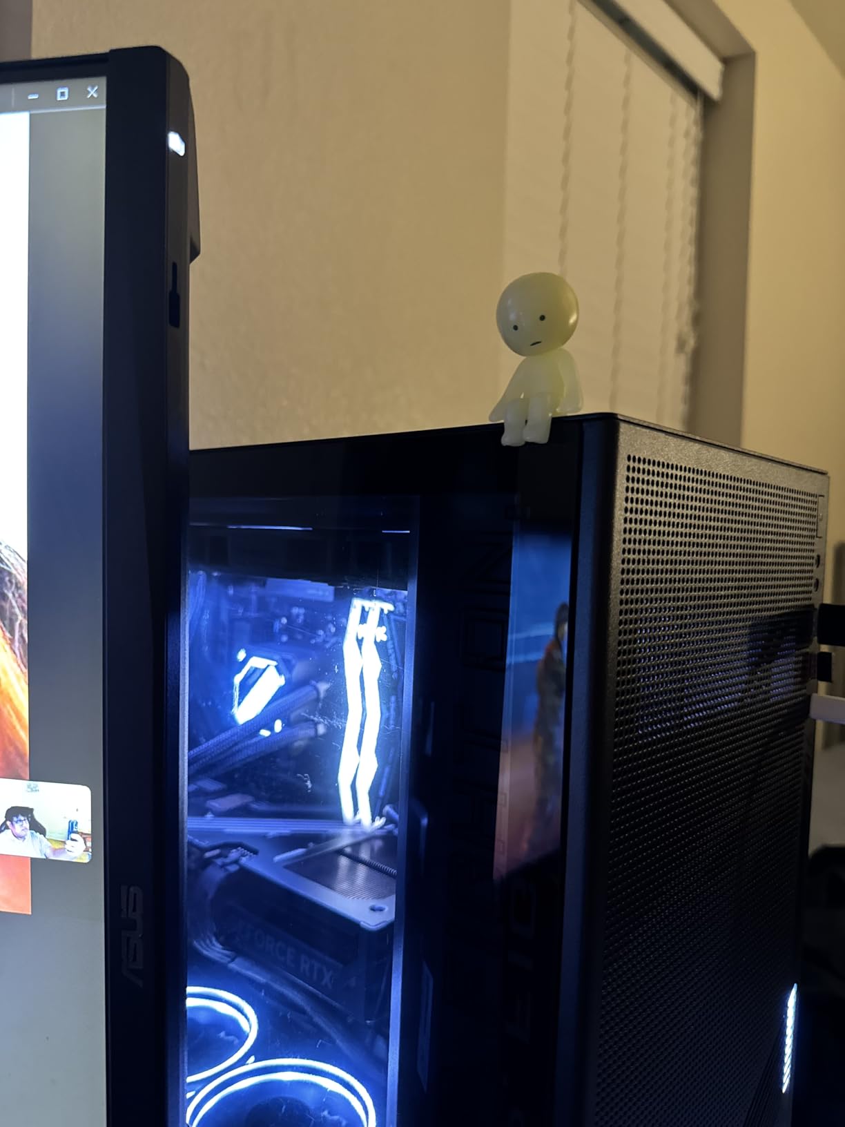 GIGABYTE AORUS Gaming Desktop PC, AMD Ryzen 7 9700X, RTX 5070 Ti, 32GB DDR5, 2TB SSD, Windows 11, AORUS Prime 5 AP5A7N7T-5000 customer photo 1