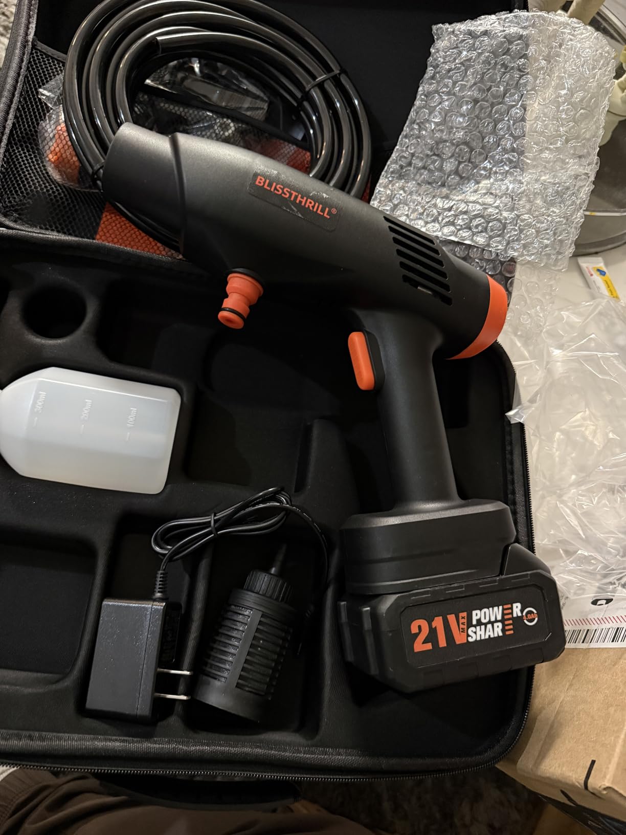 Cordless Pressure Washer Battery Powered; 1100PSI 2.4 GPM Portable Cordless Power Washer with 6-in-1 Nozzle, Foam Cannon, 21V Battery and Charger customer photo 2