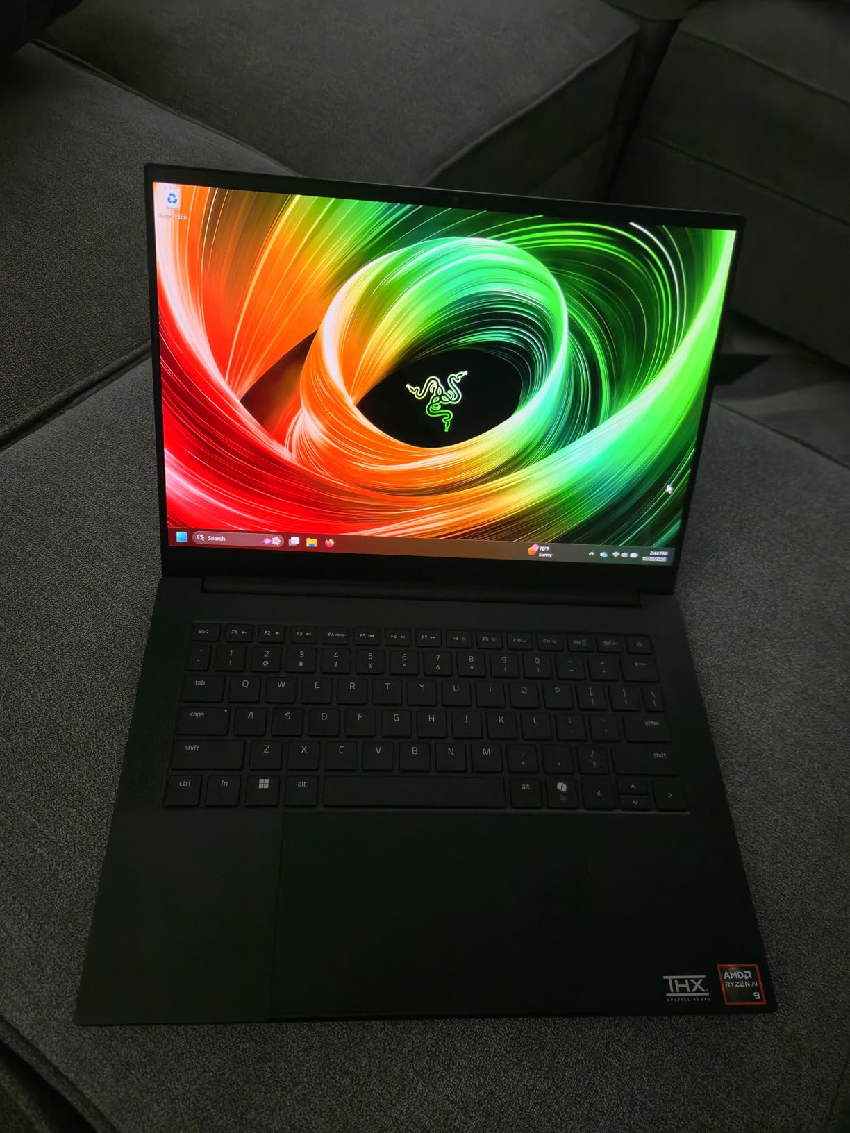 Razer Blade 14 (2025) Gaming Laptop: NVIDIA GeForce RTX 5060, AMD Ryzen AI 9 365 CPU, 3K 120Hz OLED Display, 16GB LPDDR5X RAM, 1TB SSD, Thin & Lightweight, Chroma RGB, Windows customer photo 1
