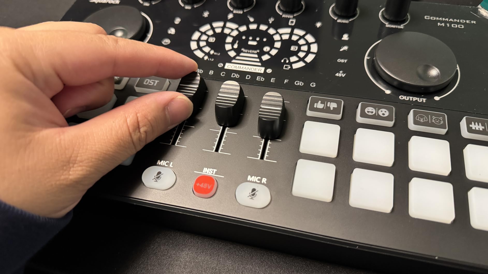 Podcast Equipment Bundle for 4, All-in-One Audio Mixer with Dynamic Microphones Noise Reduction for Live Streaming/Recording/Singing, PC, Smartphone, TikTok M100 3rd customer photo 1