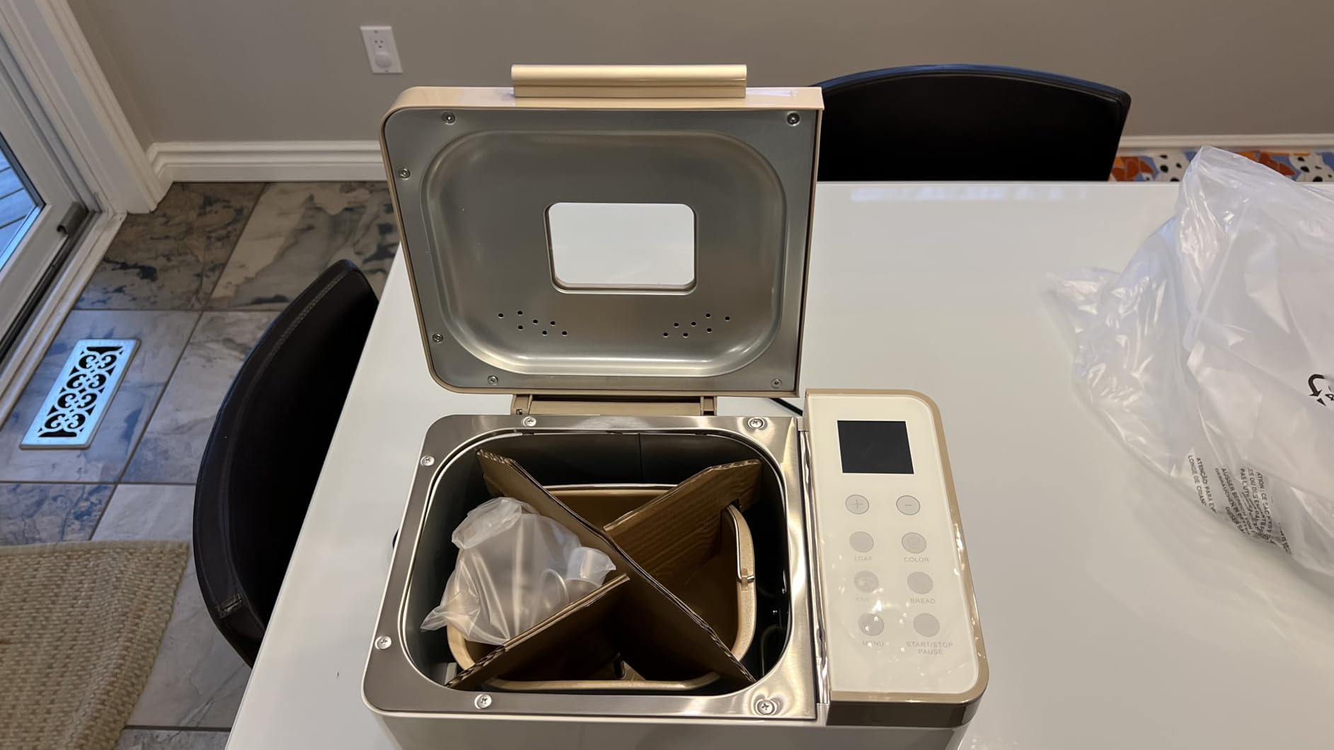 KBS 19-in-1 Programmable Bread Maker, 2LB Bread Machine with Healthy Ceramic Pan, Stainless Steel Bread Maker Machine with 15H Timer& 1H Keep Warm, Sourdough, Gluten Free, 3 Crust Colors, 53 Recipes customer photo 1