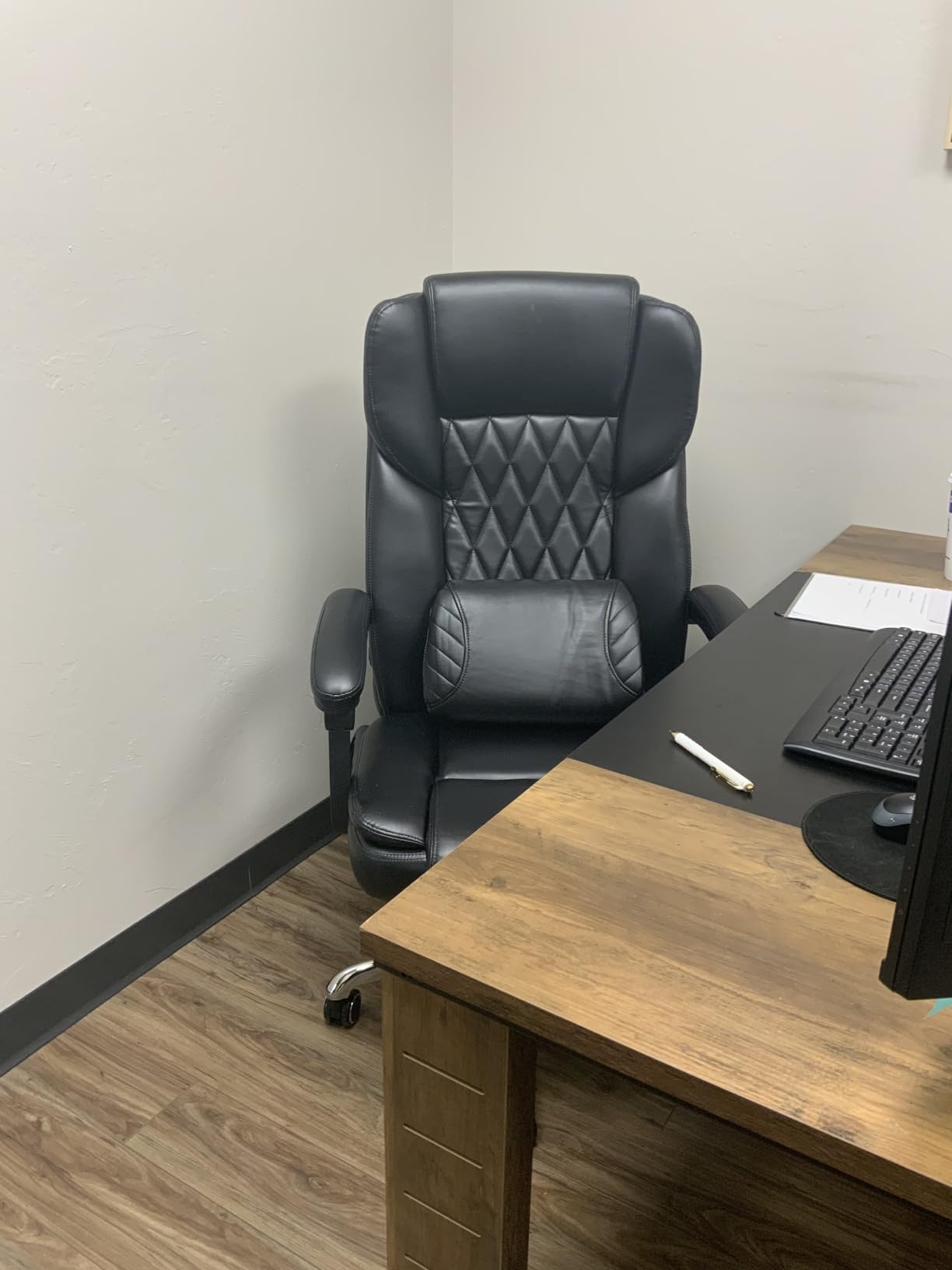 500LBS Massage Office Chair with Foot Rest, 6 Points Vibration and Heat Home Office Desk Chairs, 22.05