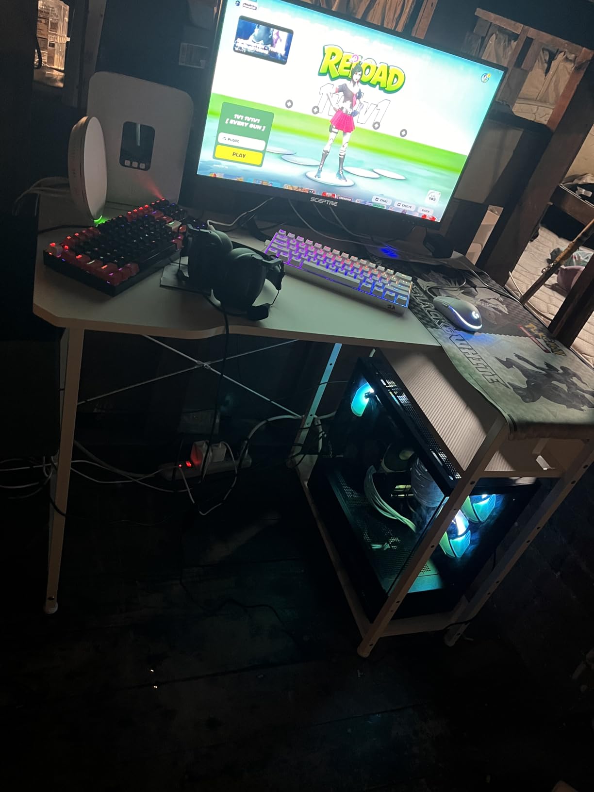 Crucial Pro DDR5 RAM 32GB Kit (2x16GB), 6400MHz CL32, Overclocking Desktop Gaming Memory, Intel XMP 3.0 & AMD Expo Compatible, White customer photo 1