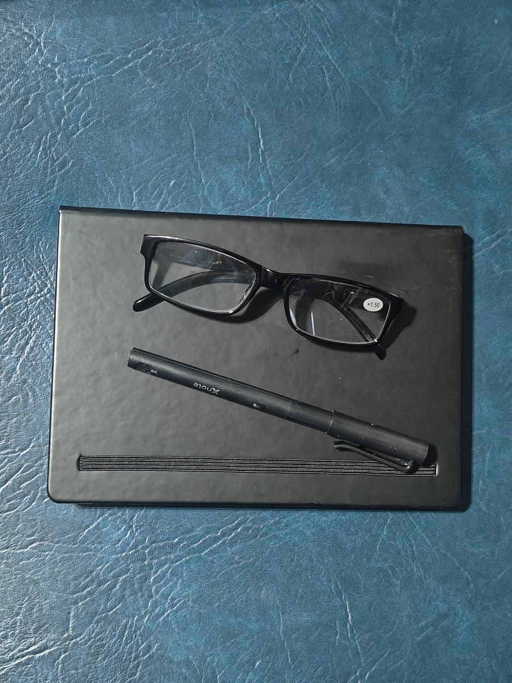 XNote Smart Pen & Notebook Starter Set - AI-Powered Digital Note Taking, Real Paper Writing Syncs to App, Bluetooth Smart Notebook, 17-Hr Battery, Official Bundle with 5 Ink Refills customer photo 2