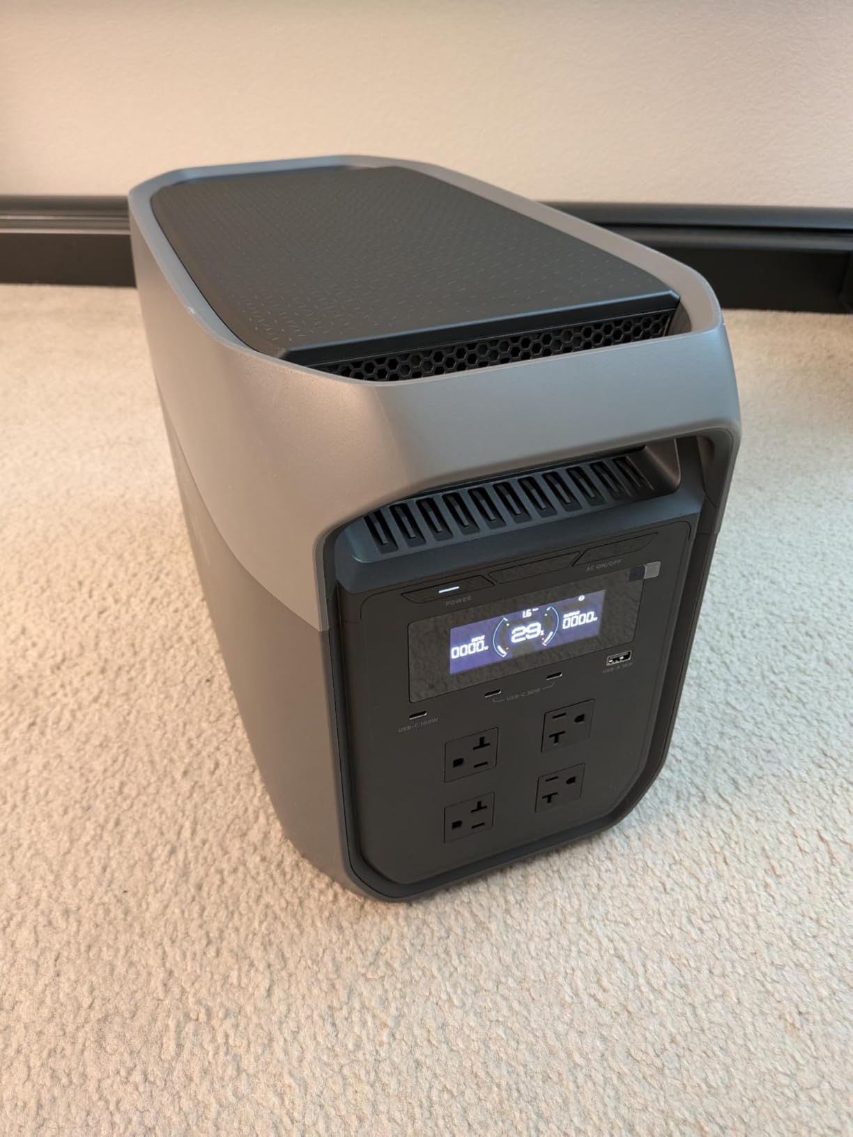 EF ECOFLOW Portable Power Station DELTA 3 MAX with 220W Solar Panel, 3400W X-Boost Output, Ultra-Fast 0-80% Charging in 1.13 Hr, Home Backup & RV Camping customer photo 1