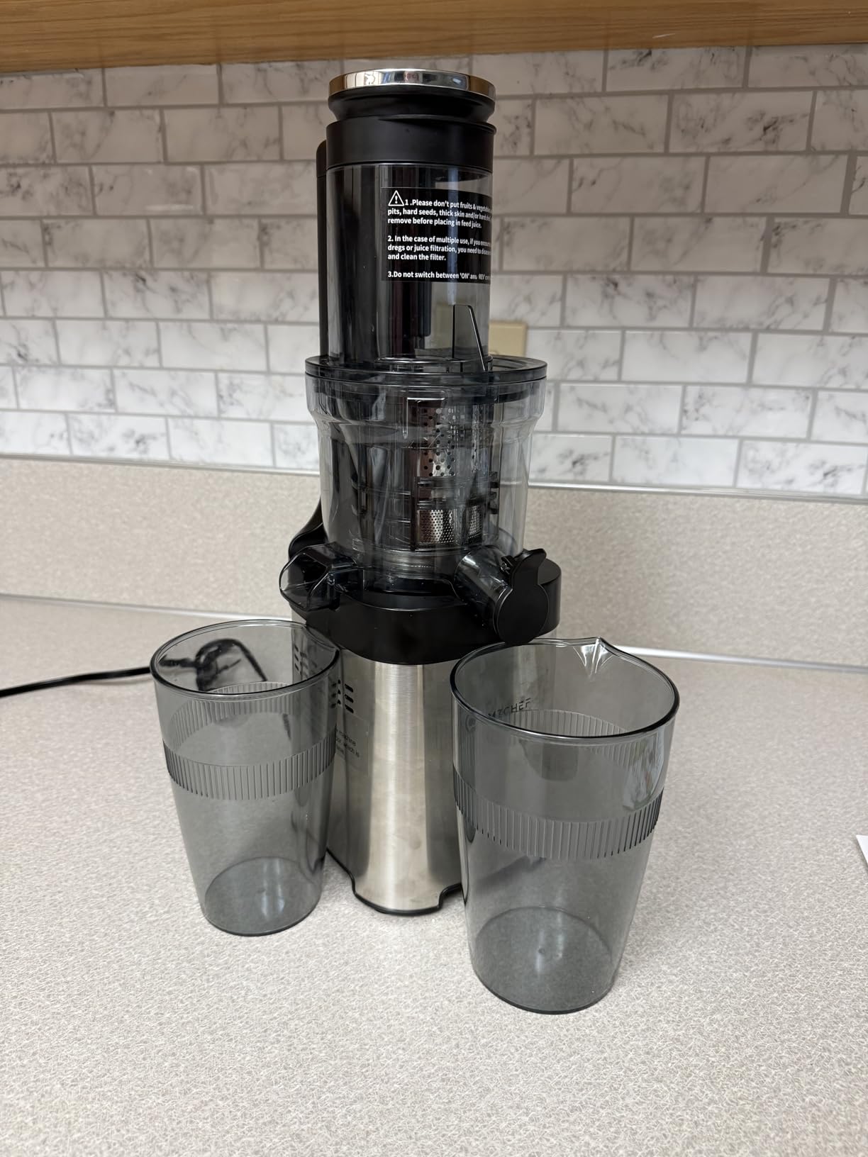 AMZCHEF Cold press Juicer Machines with 5.2