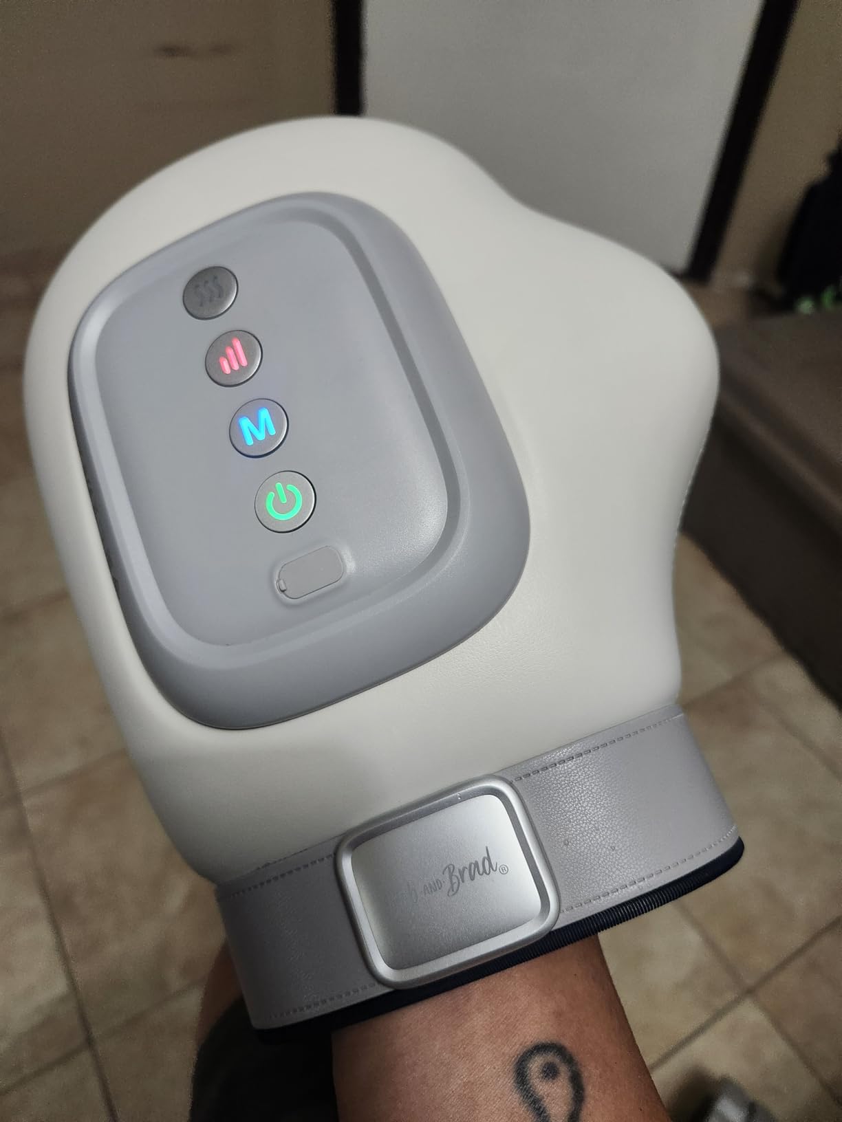 BOB AND BRAD Hand Massager with Heat and Compression, Individual Fingers, FSA-HSA Eligible, Cordless Portable HandSpa Prime Hand Massager for Arthritis and Carpal Tunnel, Pain Relief, 5 Intensities customer photo 2