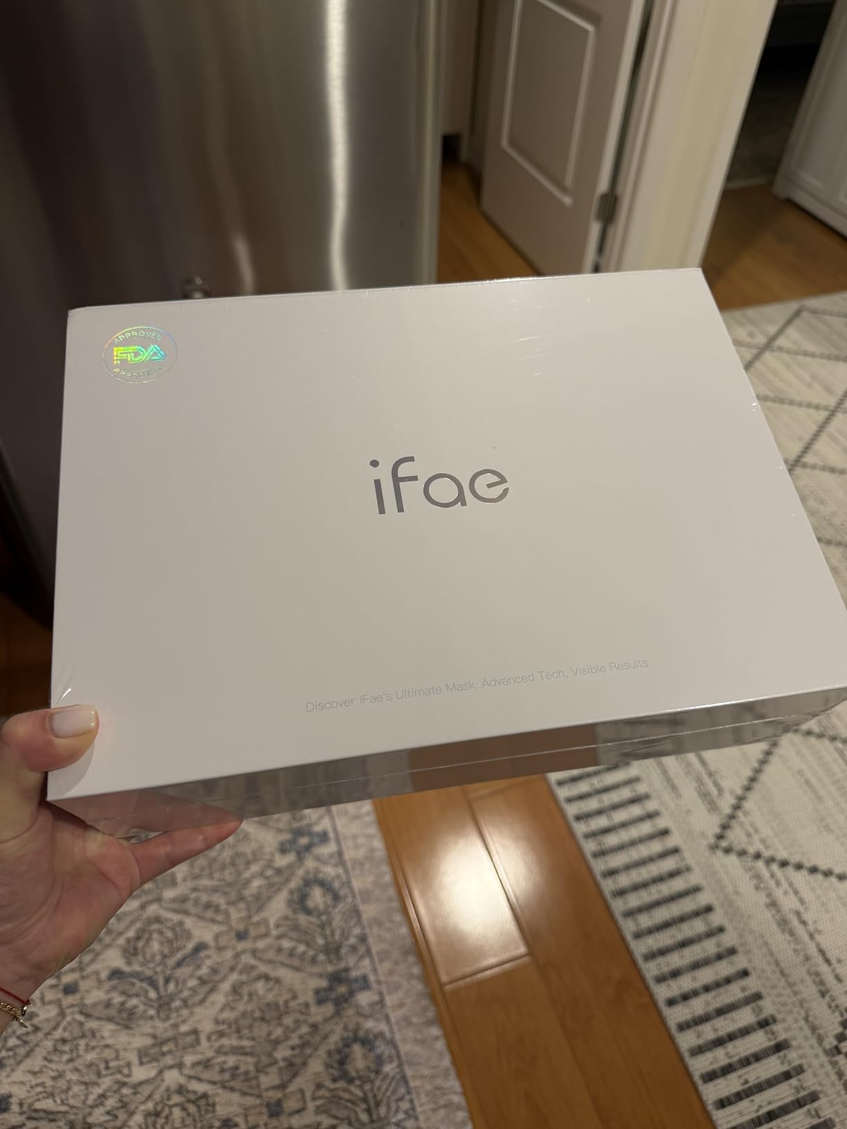 IFAE Red Light Therapy Mask for Face and Neck, 7 Colors with NIR Led Face Mask Light Therapy with Eye Protection and Remote, Rechargeable Ergonomic Design for True Anti-Aging Skincare at Home (White) customer photo 1