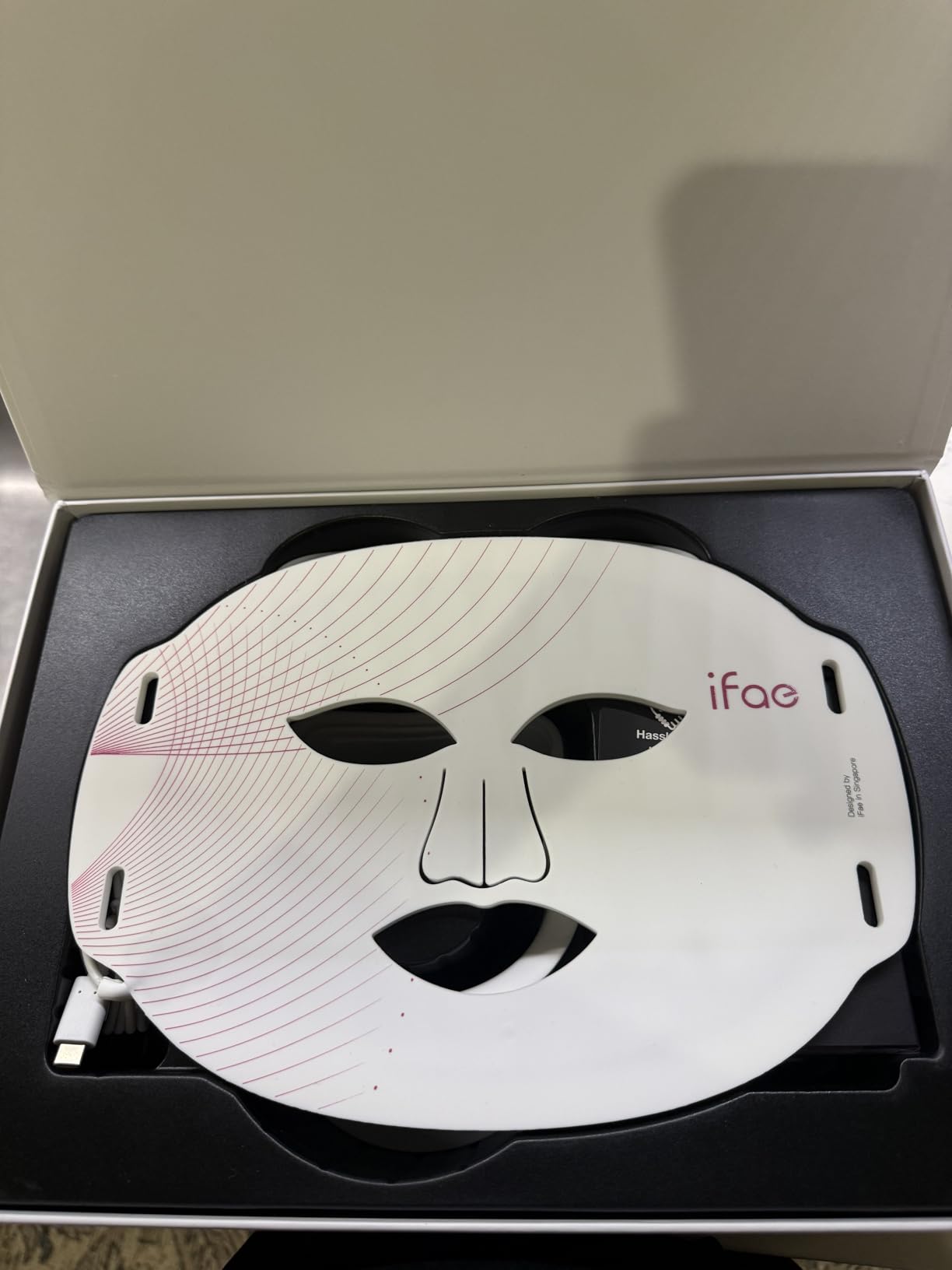 IFAE Red Light Therapy Mask for Face and Neck, 7 Colors with NIR Led Face Mask Light Therapy with Eye Protection and Remote, Rechargeable Ergonomic Design for True Anti-Aging Skincare at Home (White) customer photo 2