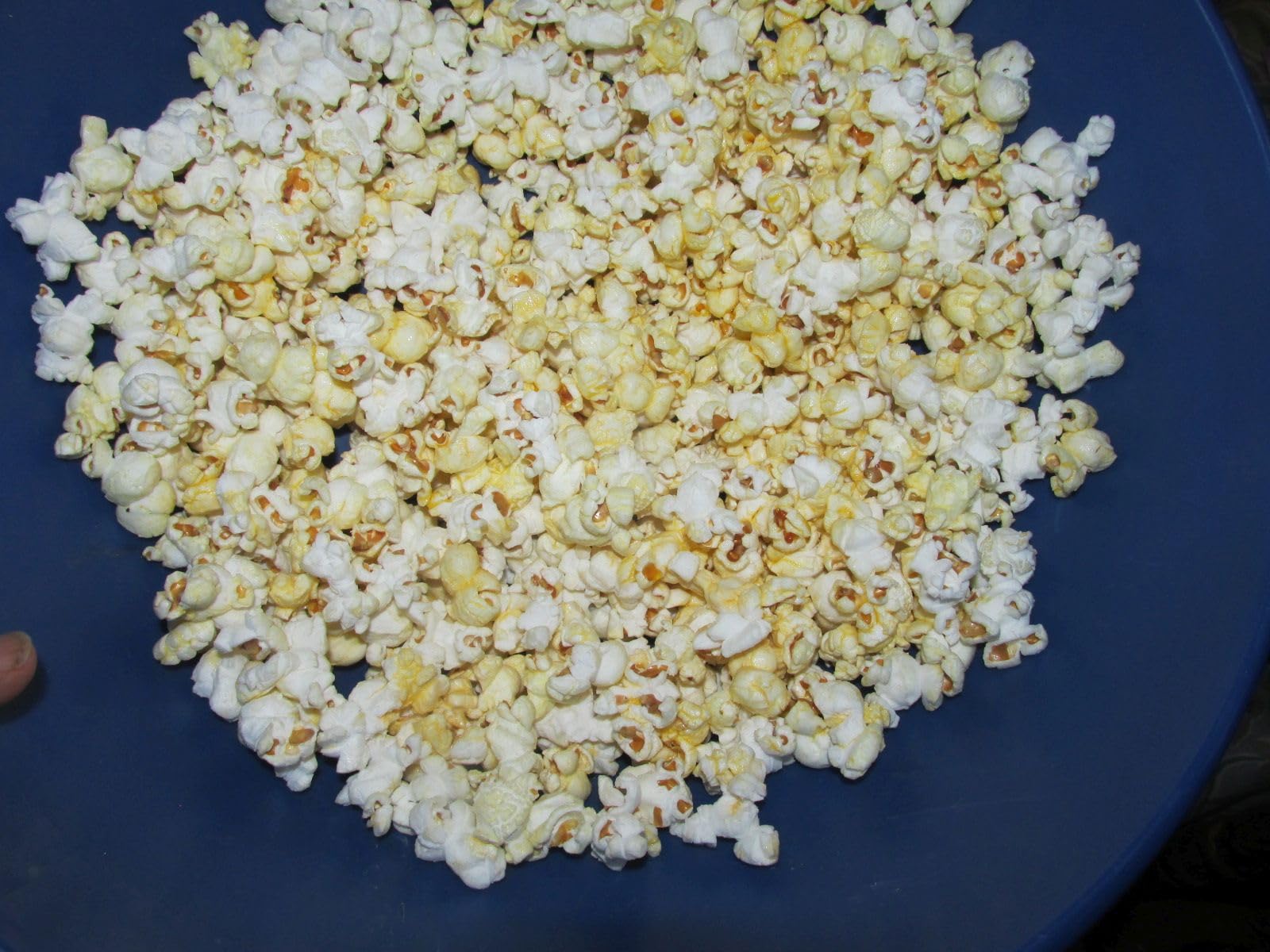 Commercial Popcorn Machine with Cart, Authentic 16oz Kettle Popcorn Maker with Warming Deck, 1600W Large Popcorn Machine for Restaurant, Concession Stand, Carnival, School, Church, Office, Red customer photo 1