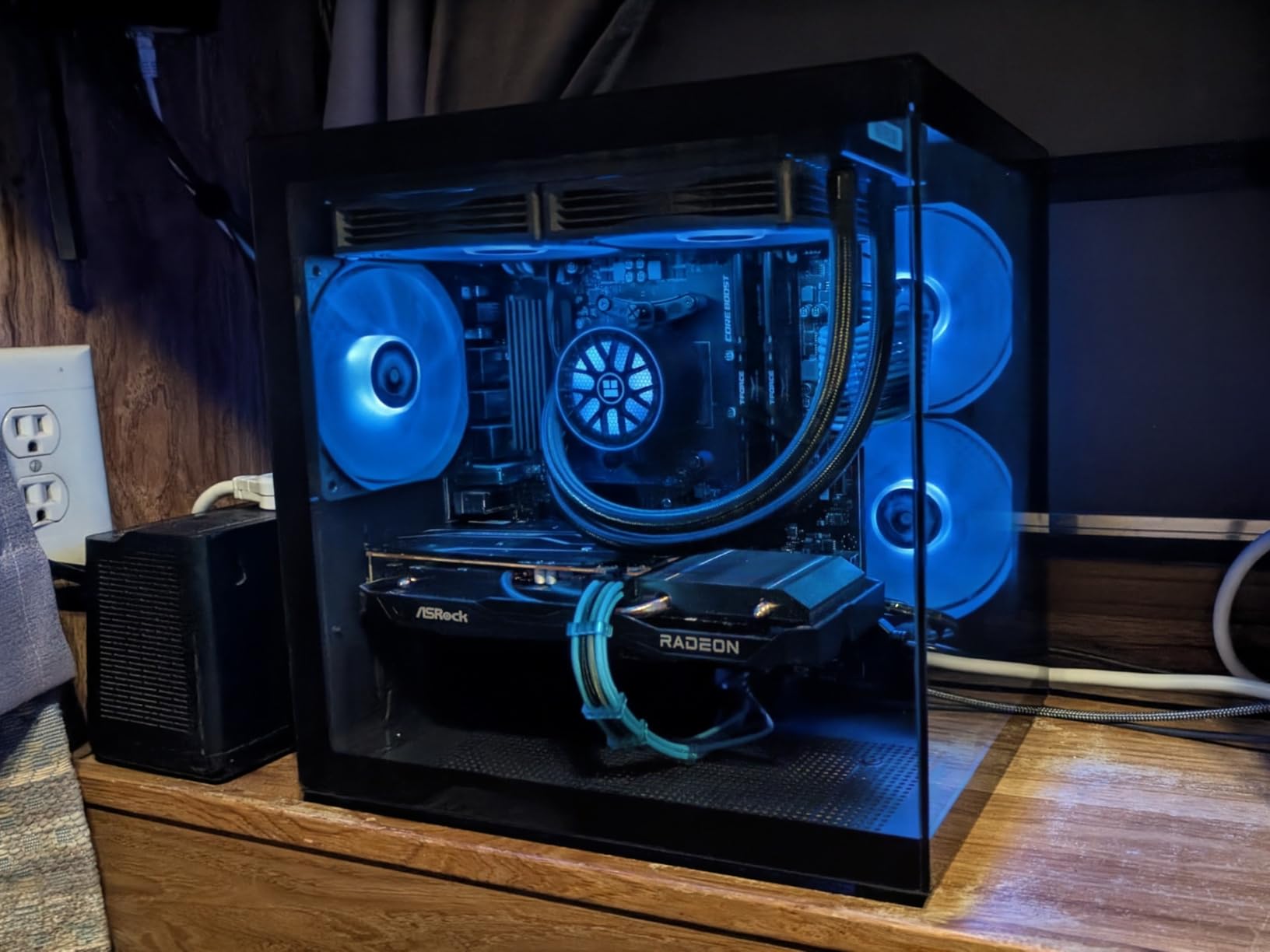 FOIFKIN F100 Micro-ATX Gaming PC Case customer photo 1