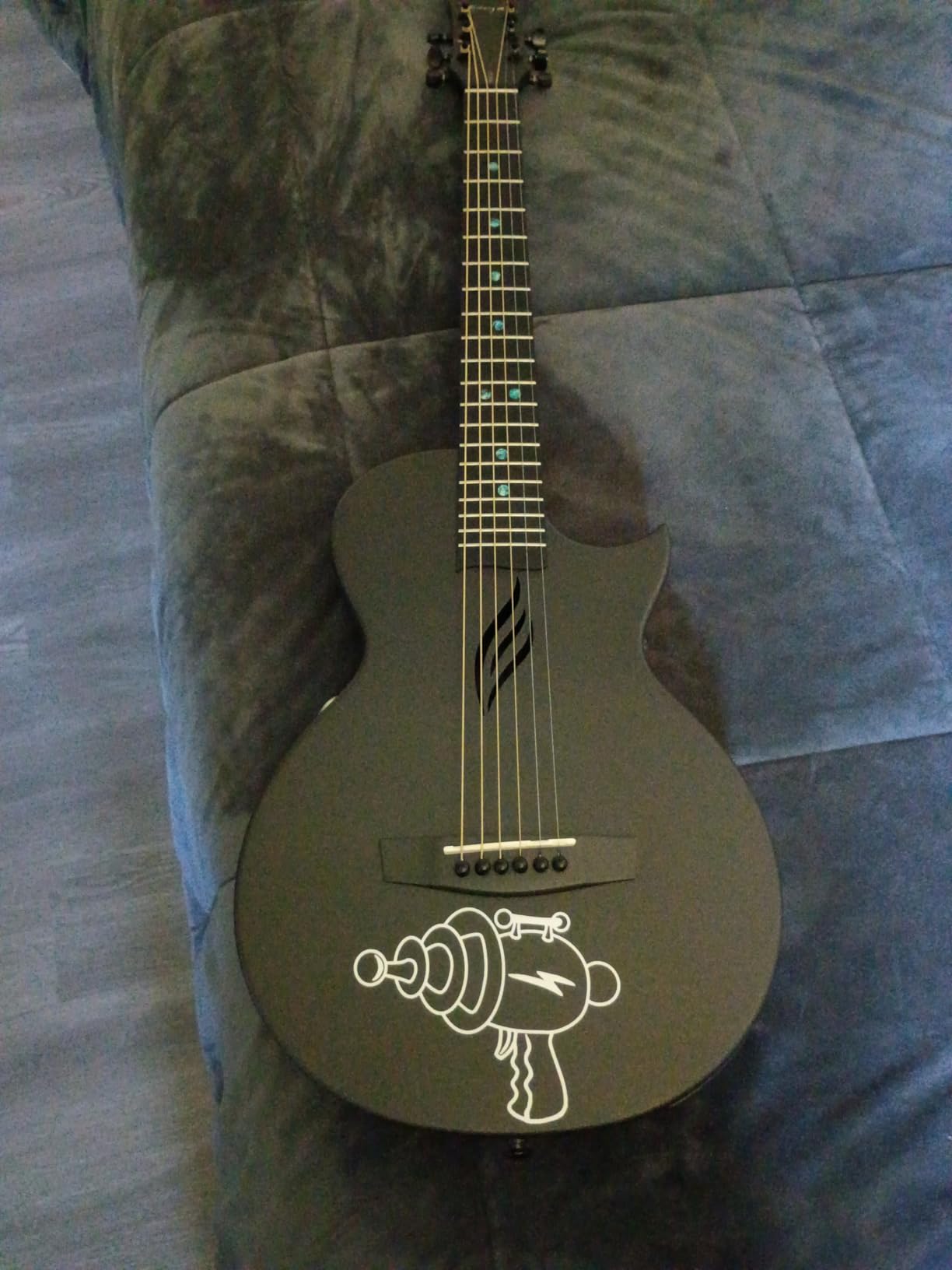 Enya NOVA GO SP1 Carbon Fiber Travel Guitar - 35