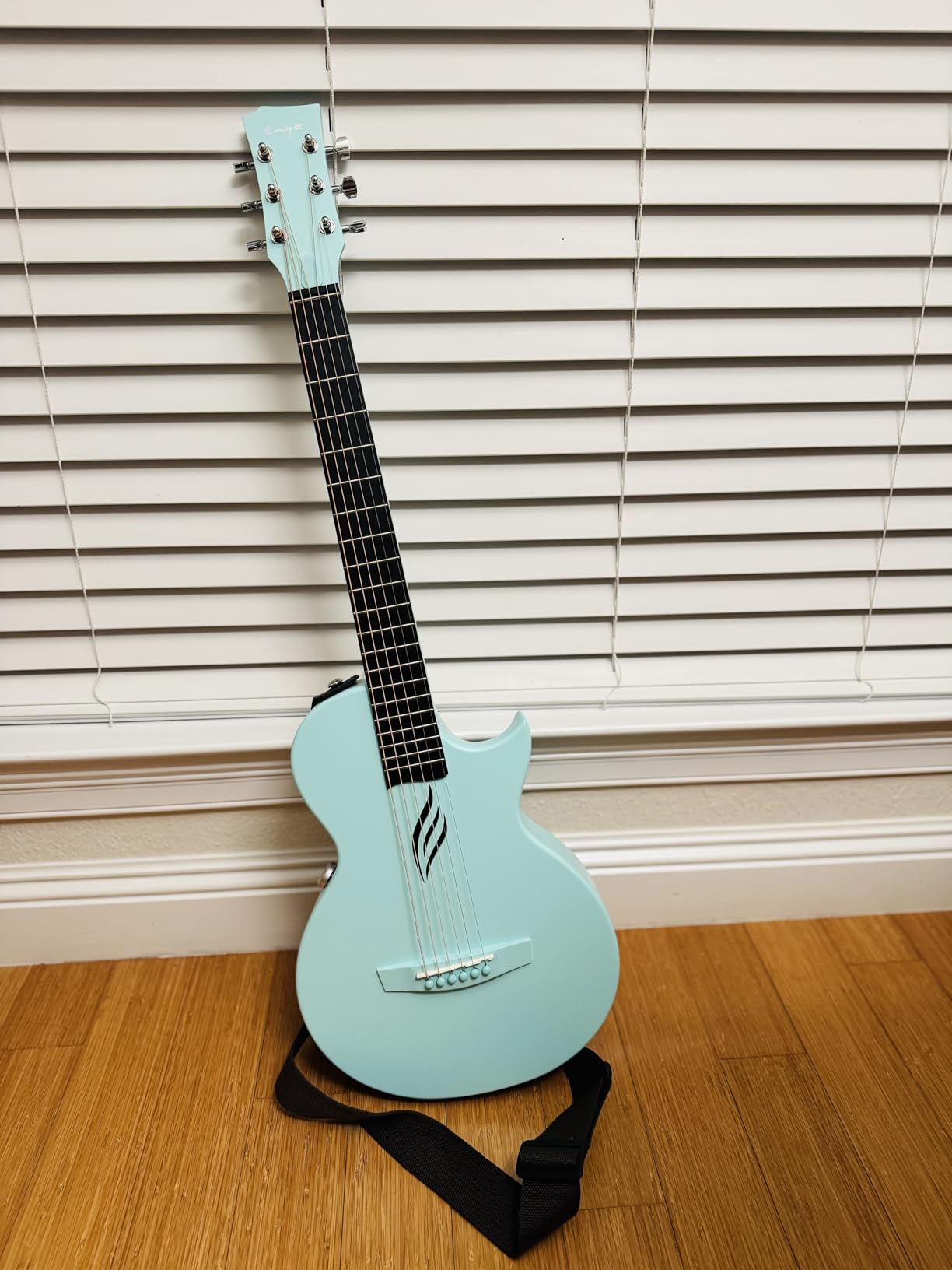 Enya NOVA GO SP1 Carbon Fiber Travel Guitar - 35